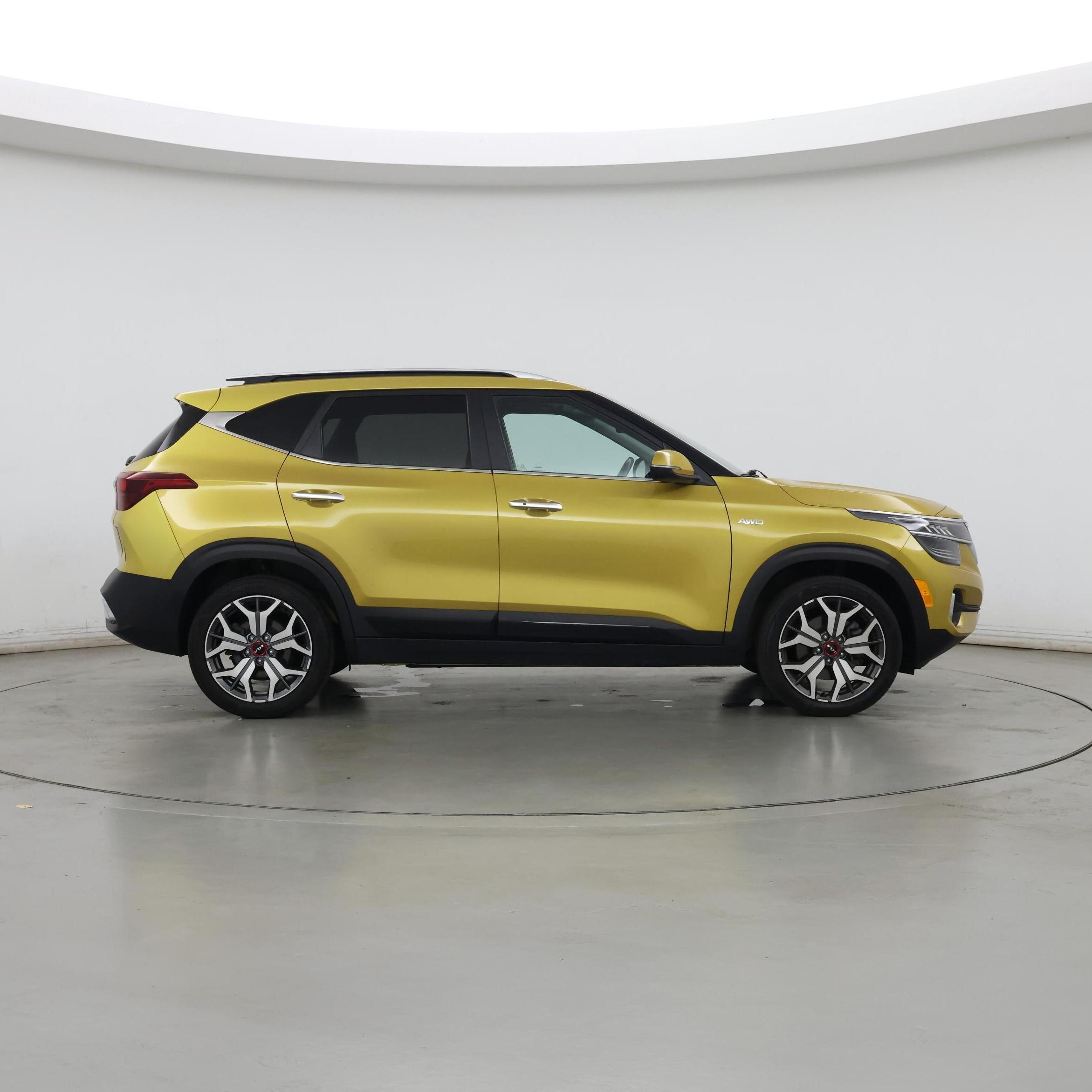 Thumbnail: 2022 Kia Seltos - 7