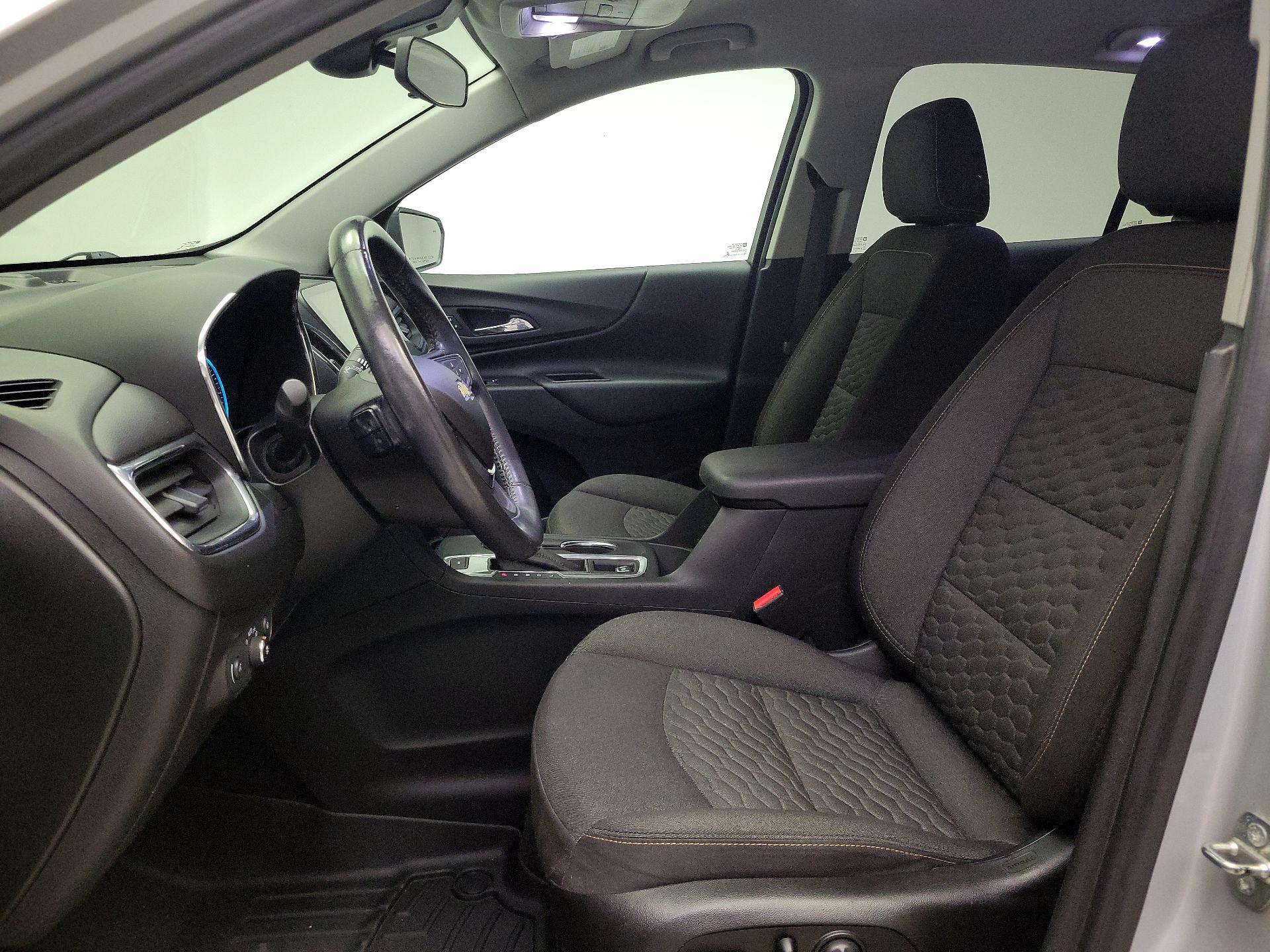 Thumbnail: 2020 Chevrolet Equinox - 11