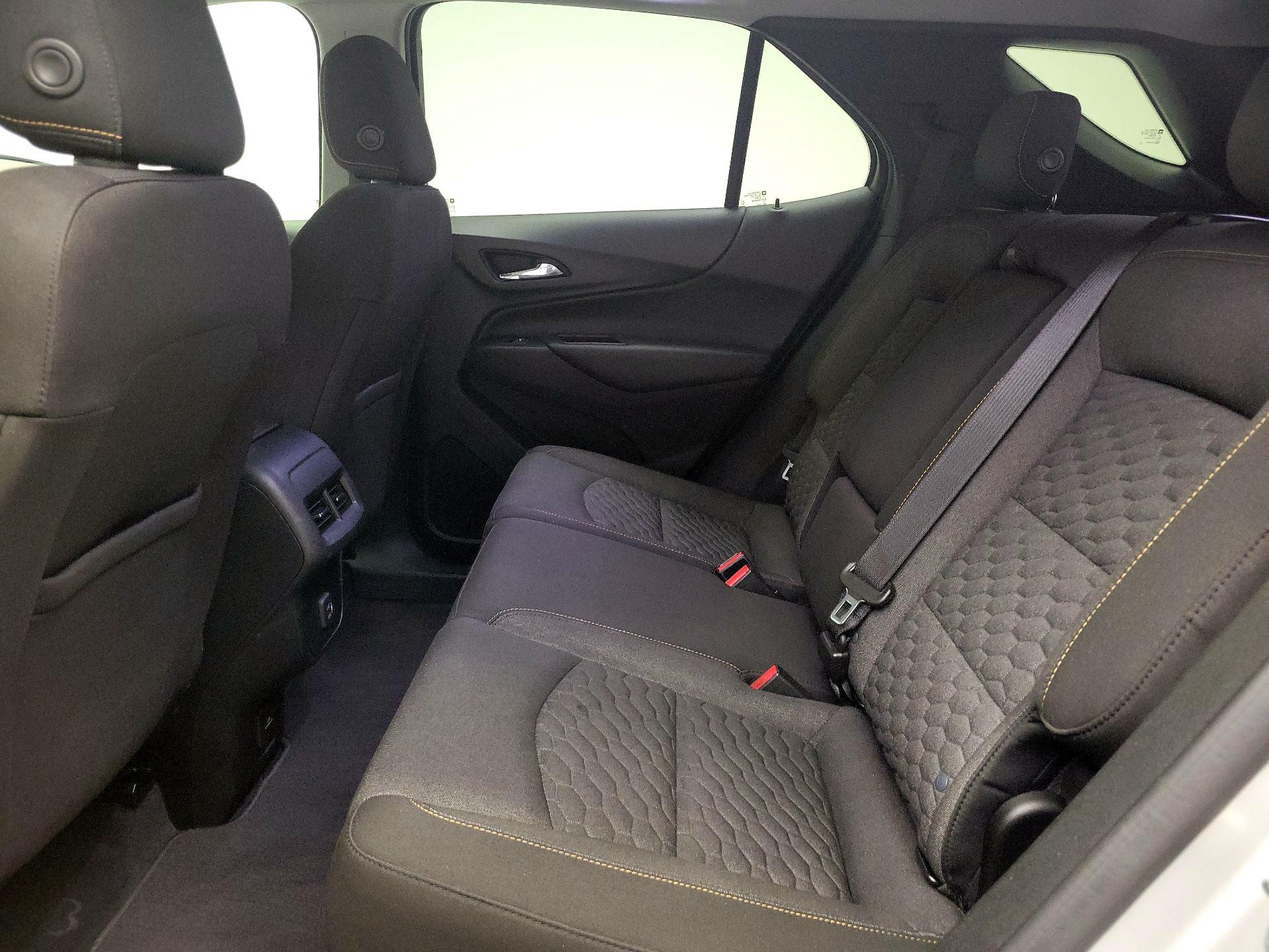 Thumbnail: 2020 Chevrolet Equinox - 18