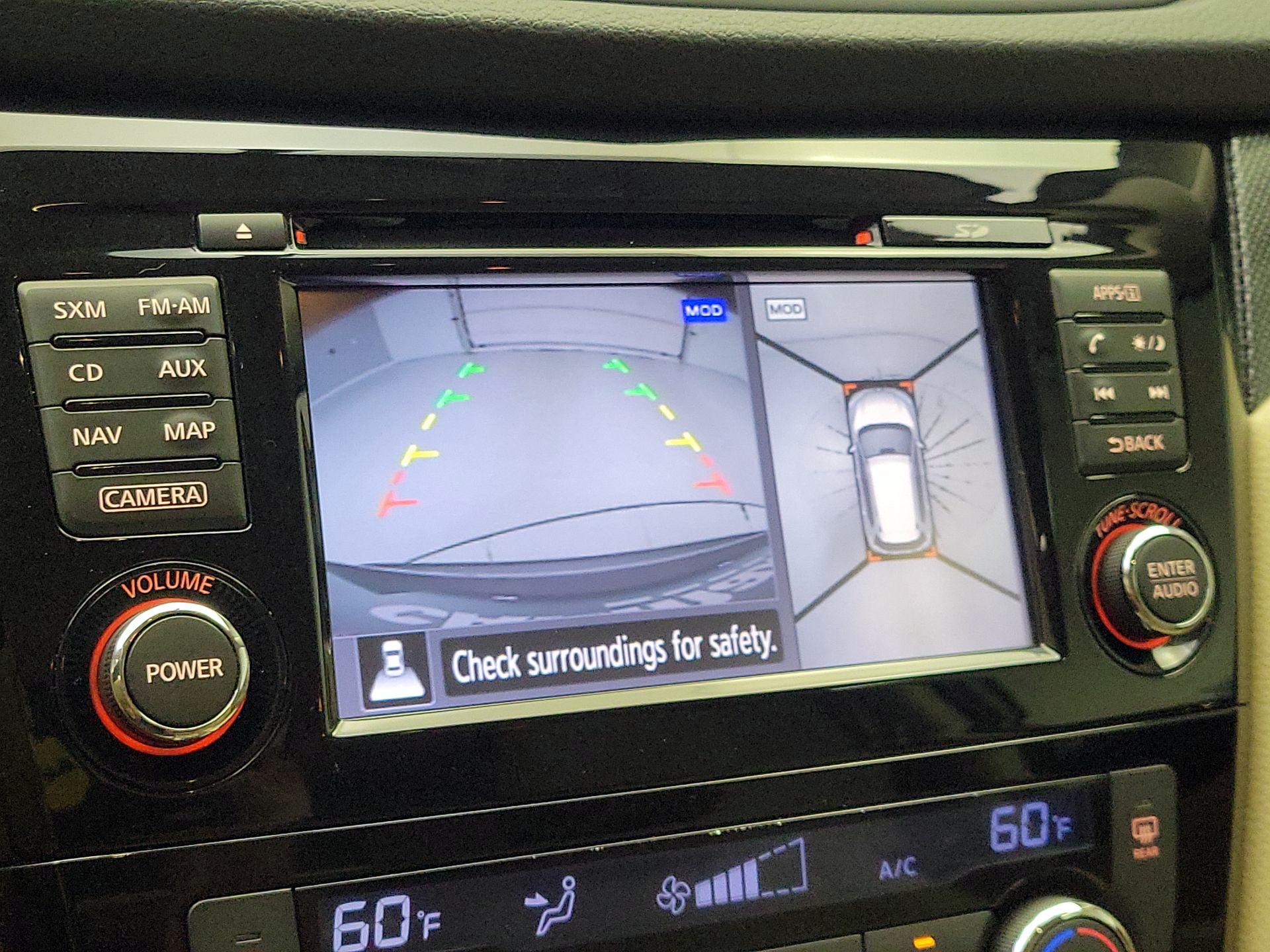Thumbnail: 2015 Nissan Rogue - 15