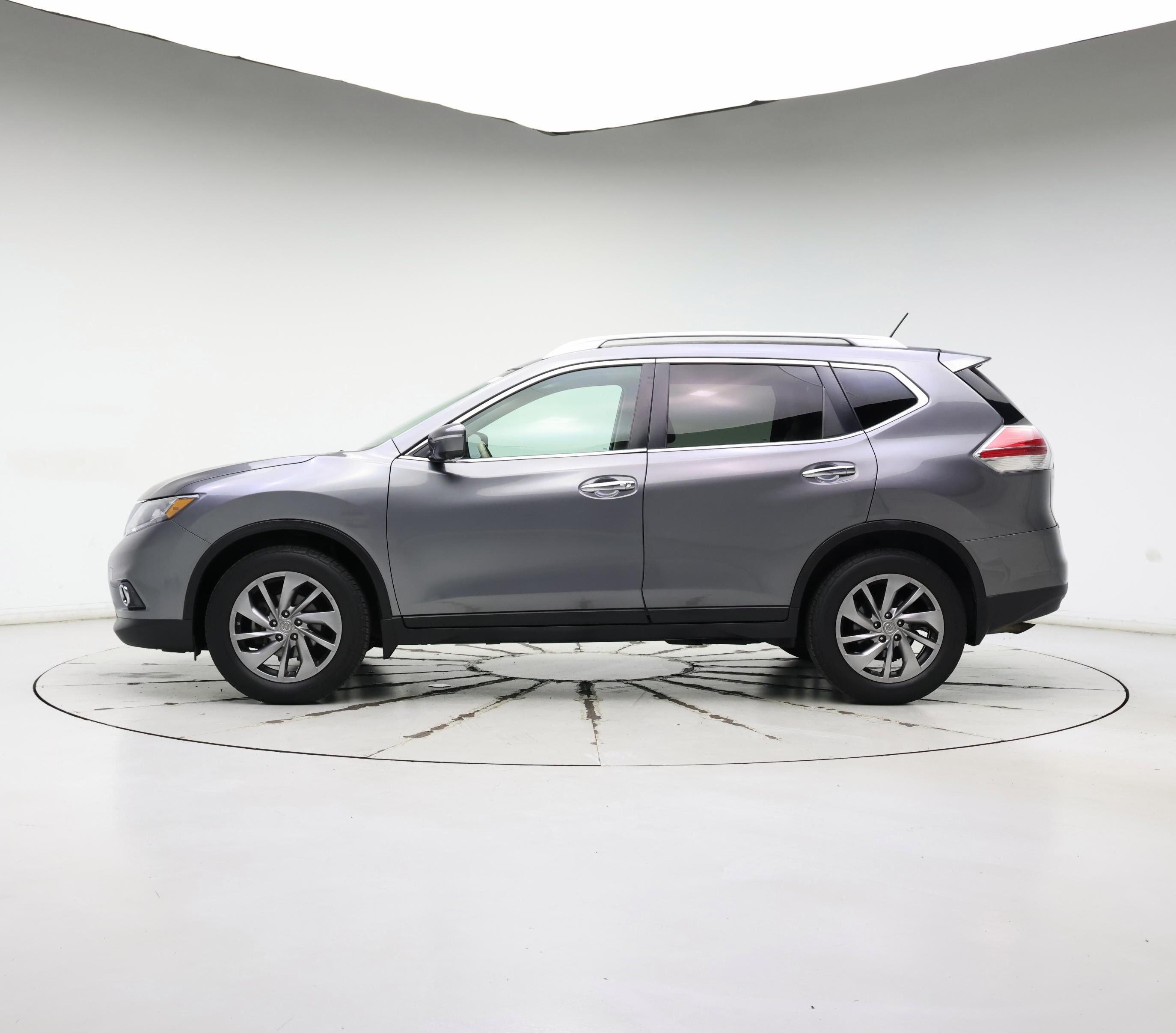 Thumbnail: 2015 Nissan Rogue - 3