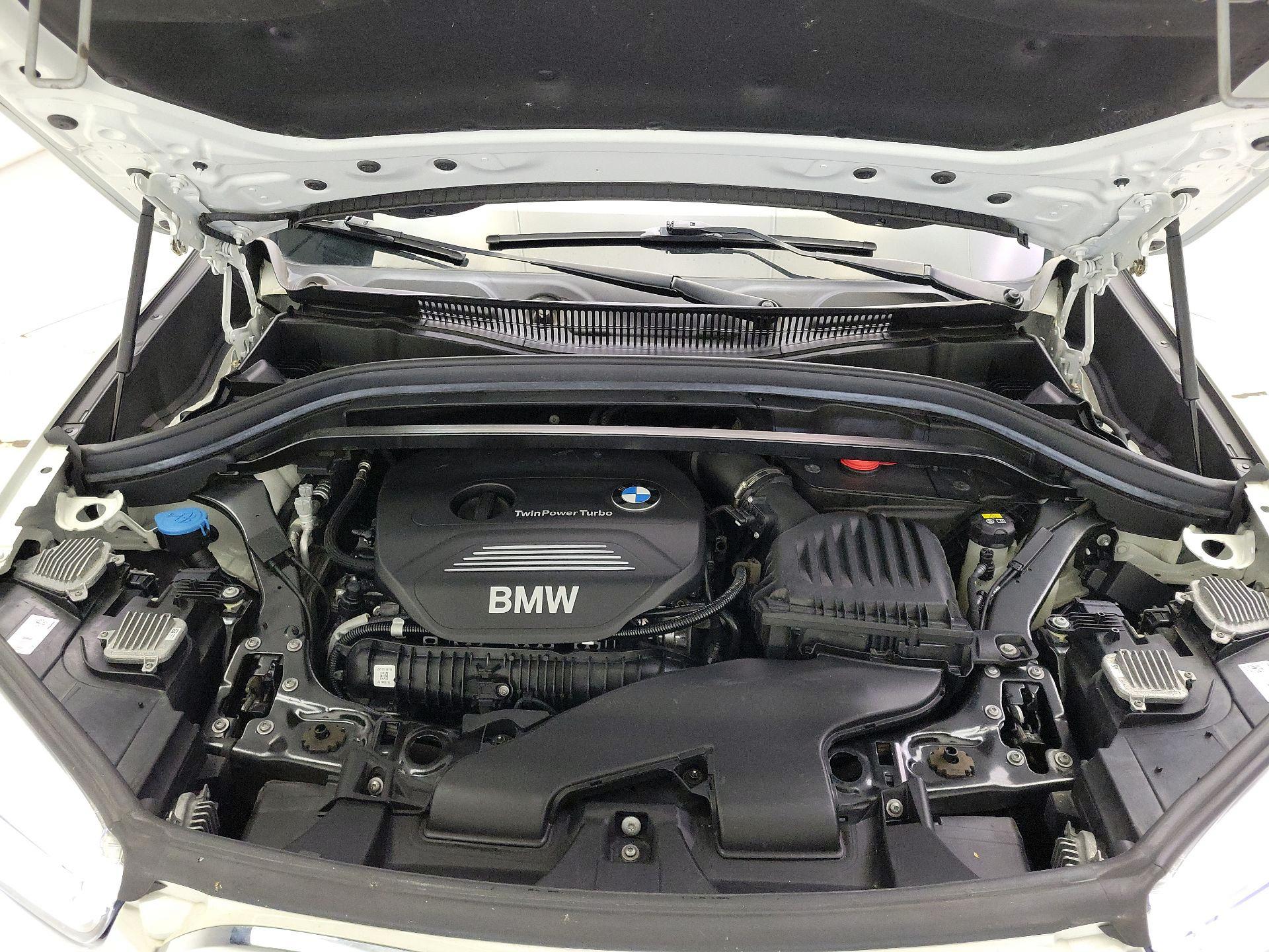 Thumbnail: 2017 BMW X1 - 20