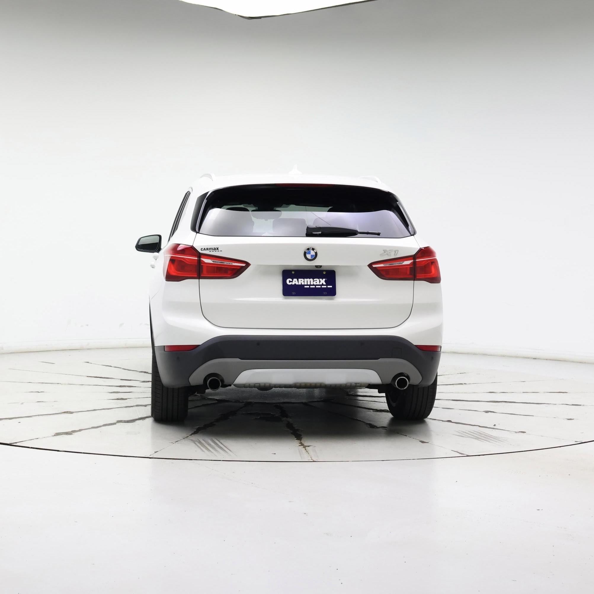 Thumbnail: 2017 BMW X1 - 6