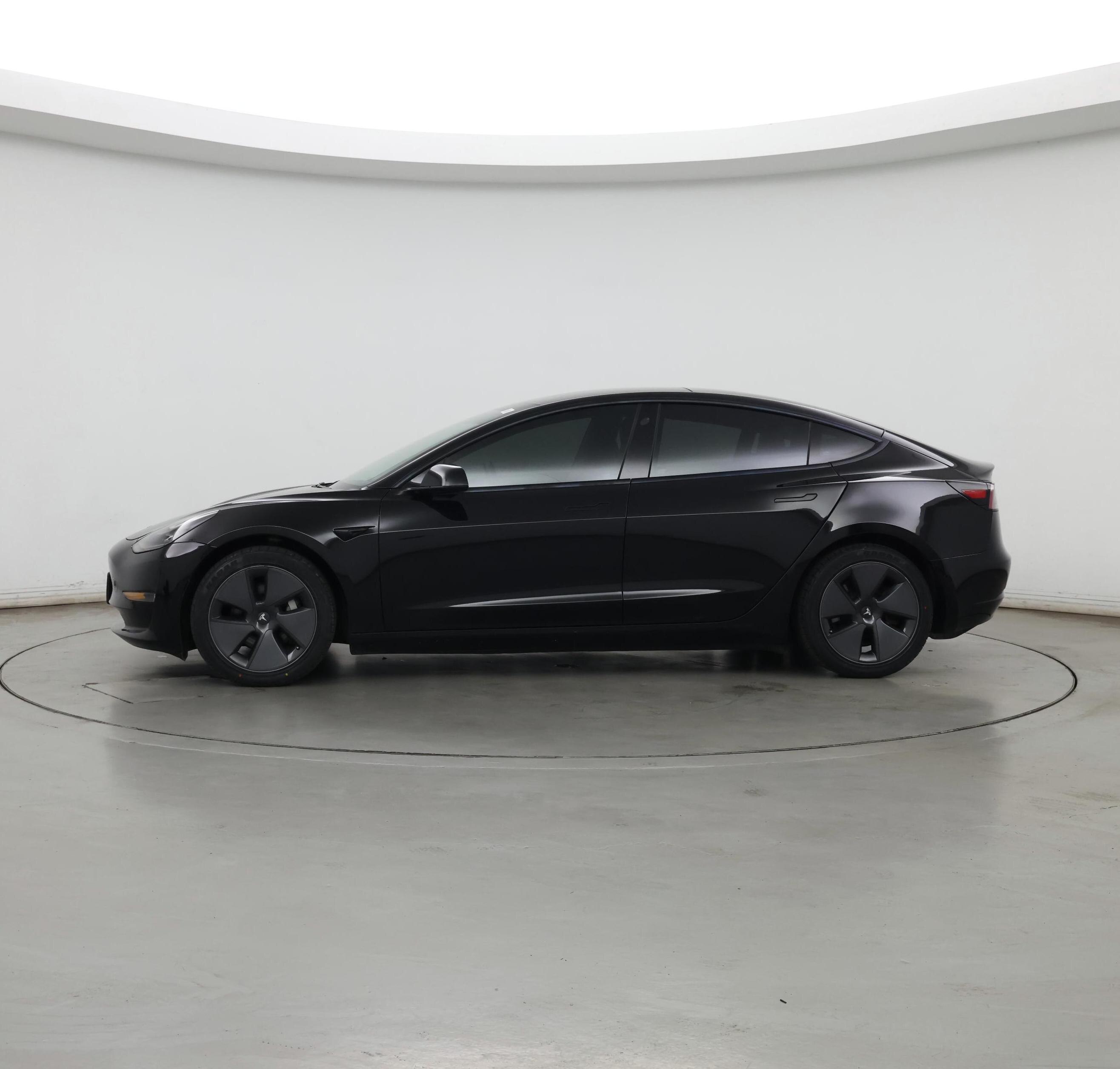 Thumbnail: 2021 Tesla Model 3 - 3