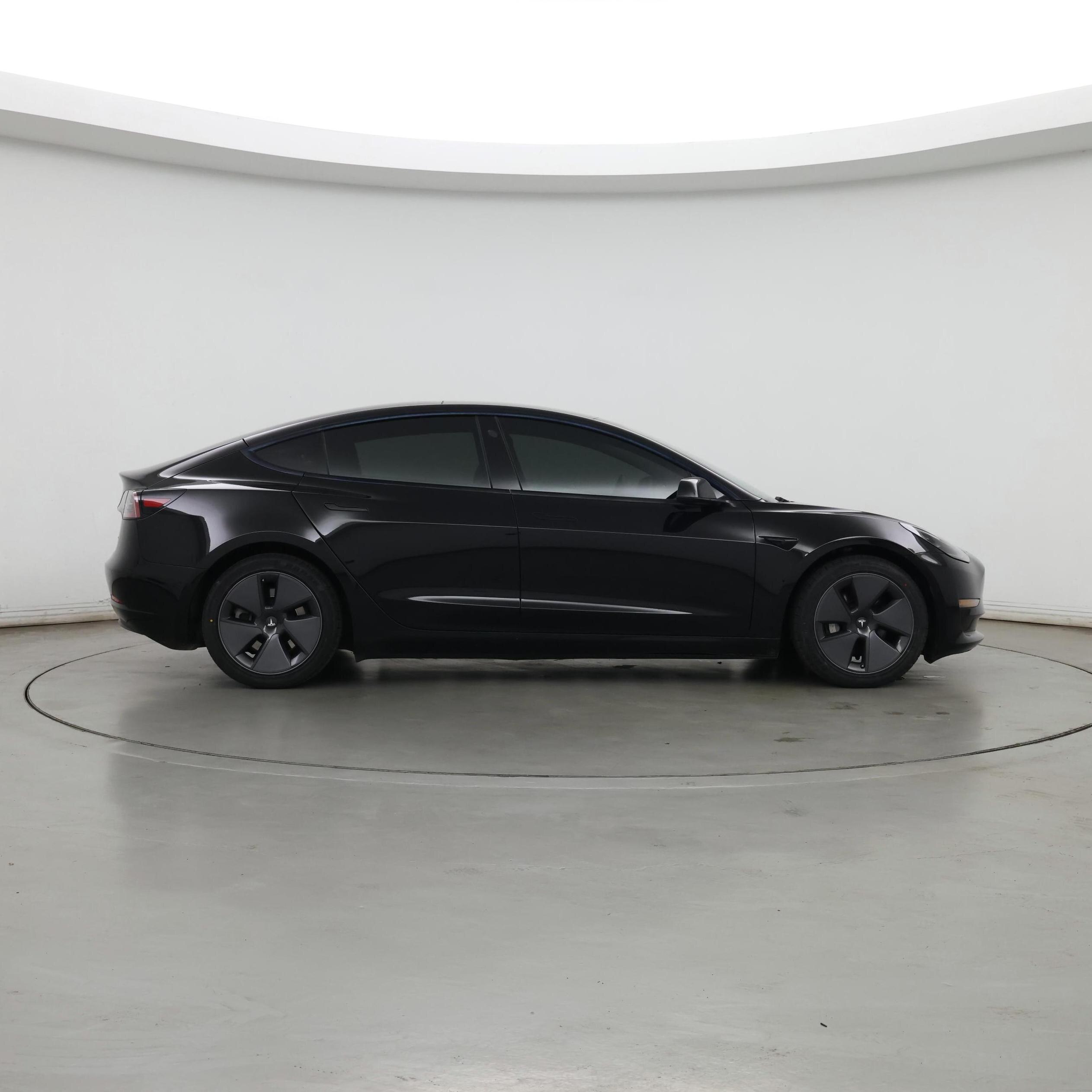 Thumbnail: 2021 Tesla Model 3 - 7