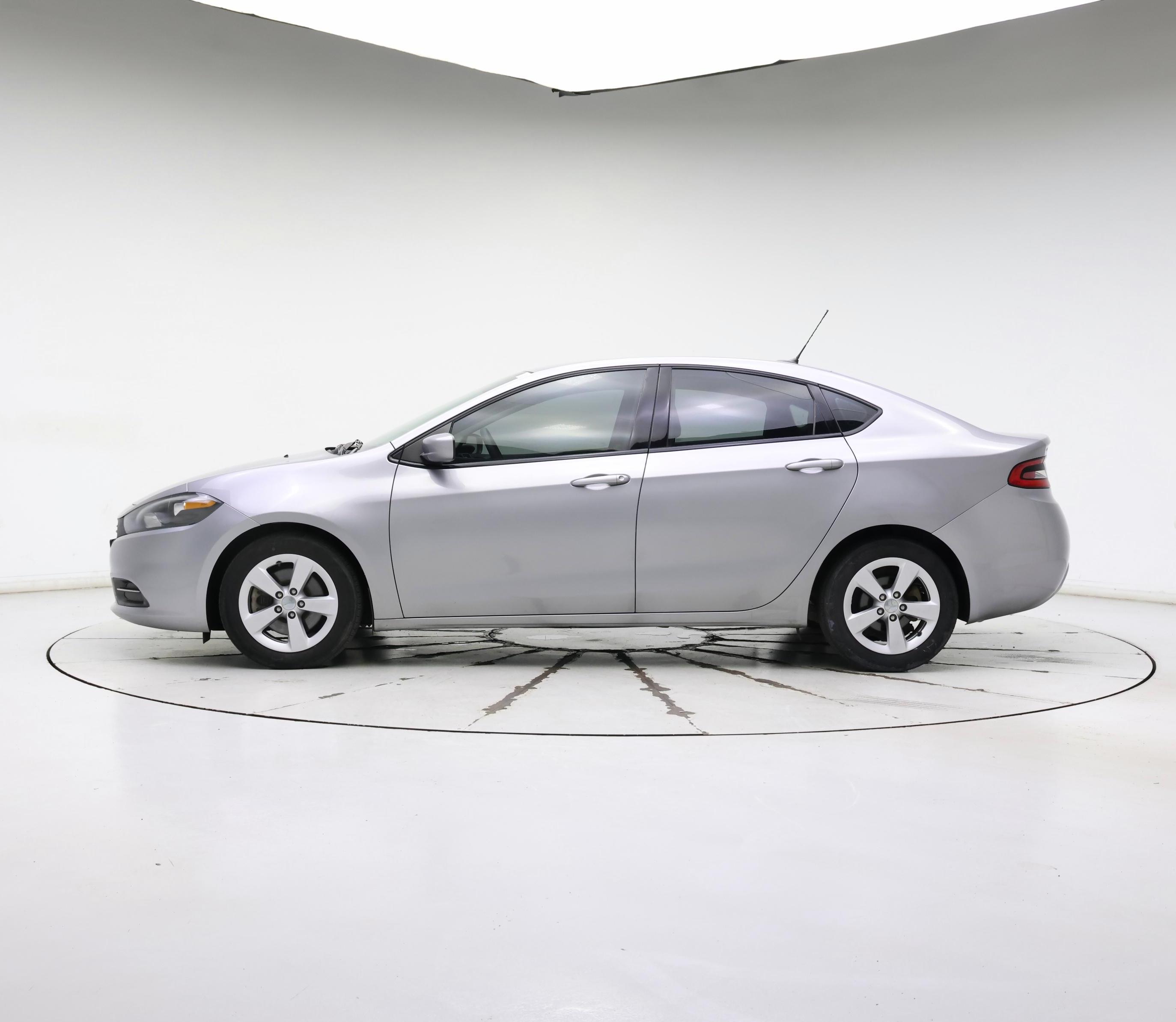 Thumbnail: 2016 Dodge Dart - 3