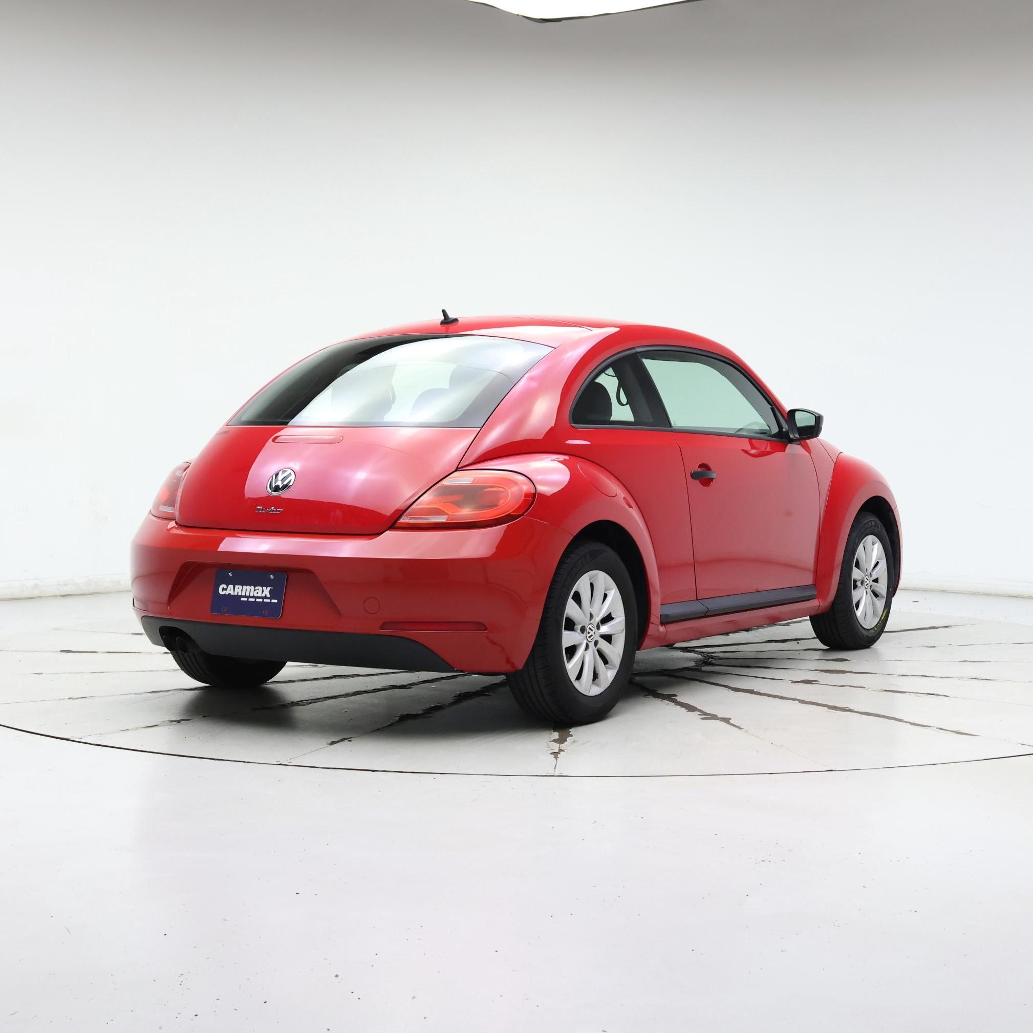 Thumbnail: 2016 Volkswagen Beetle - 8