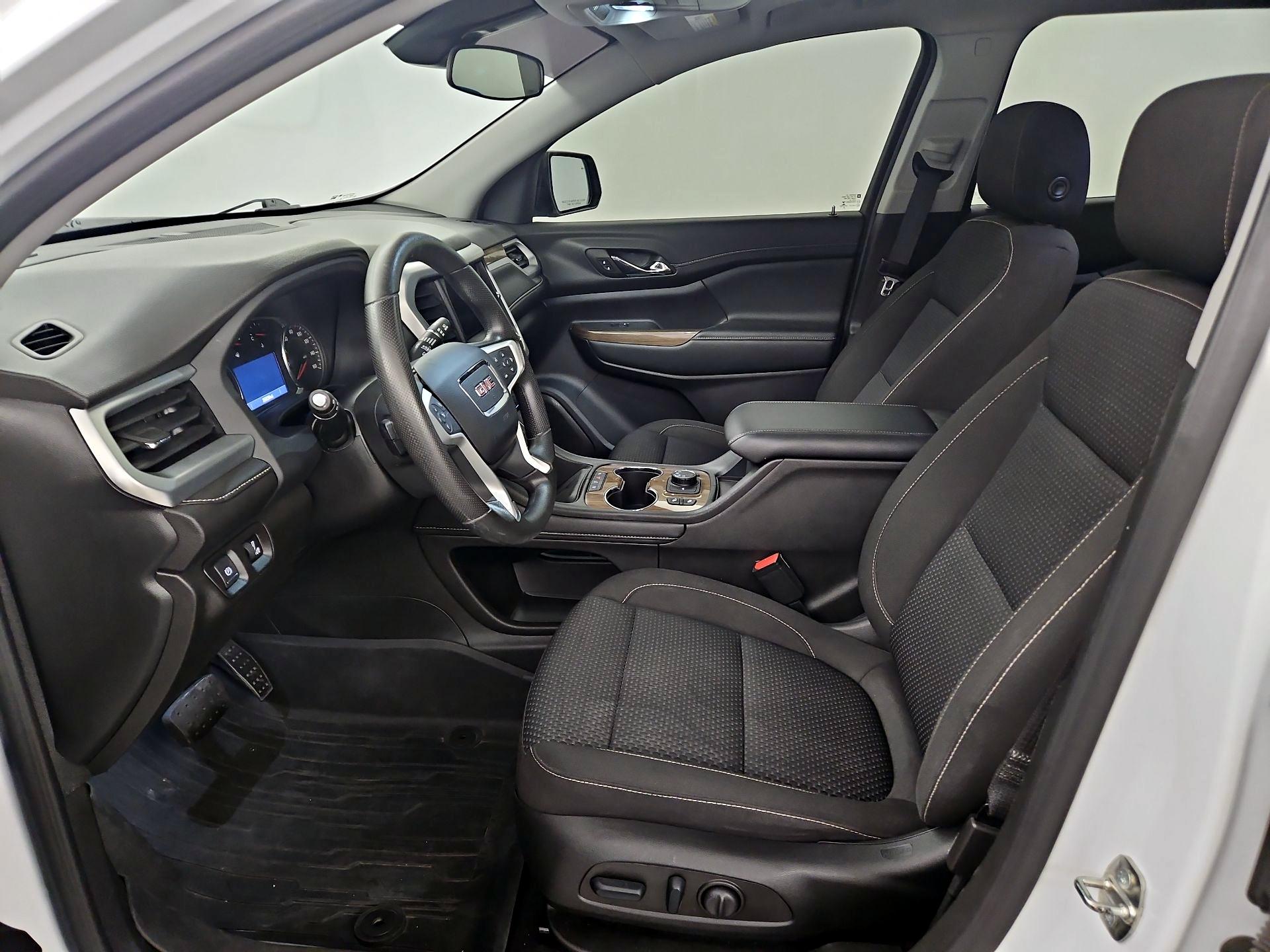 Thumbnail: 2023 GMC Acadia - 11