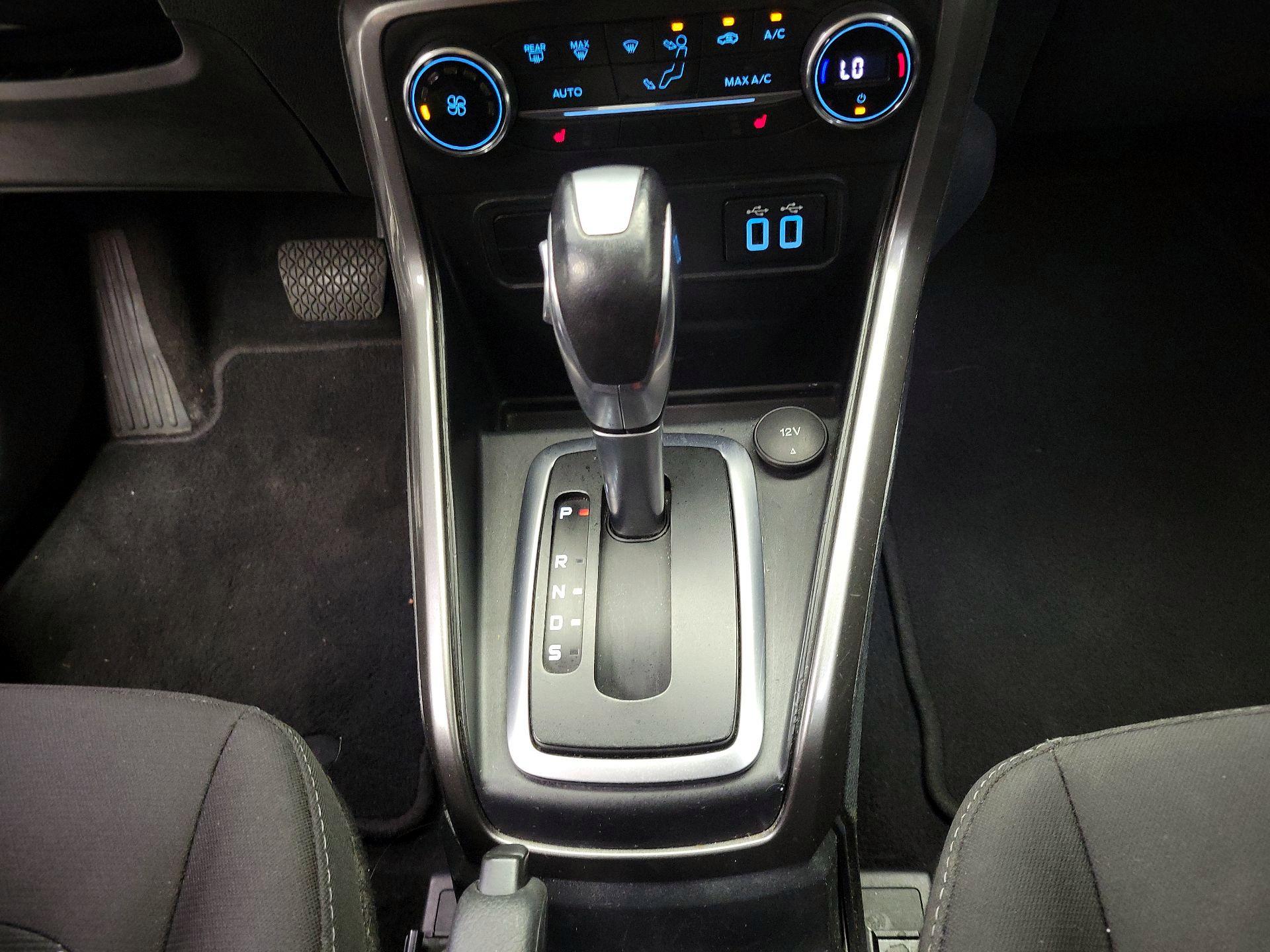Thumbnail: 2019 Ford EcoSport - 17