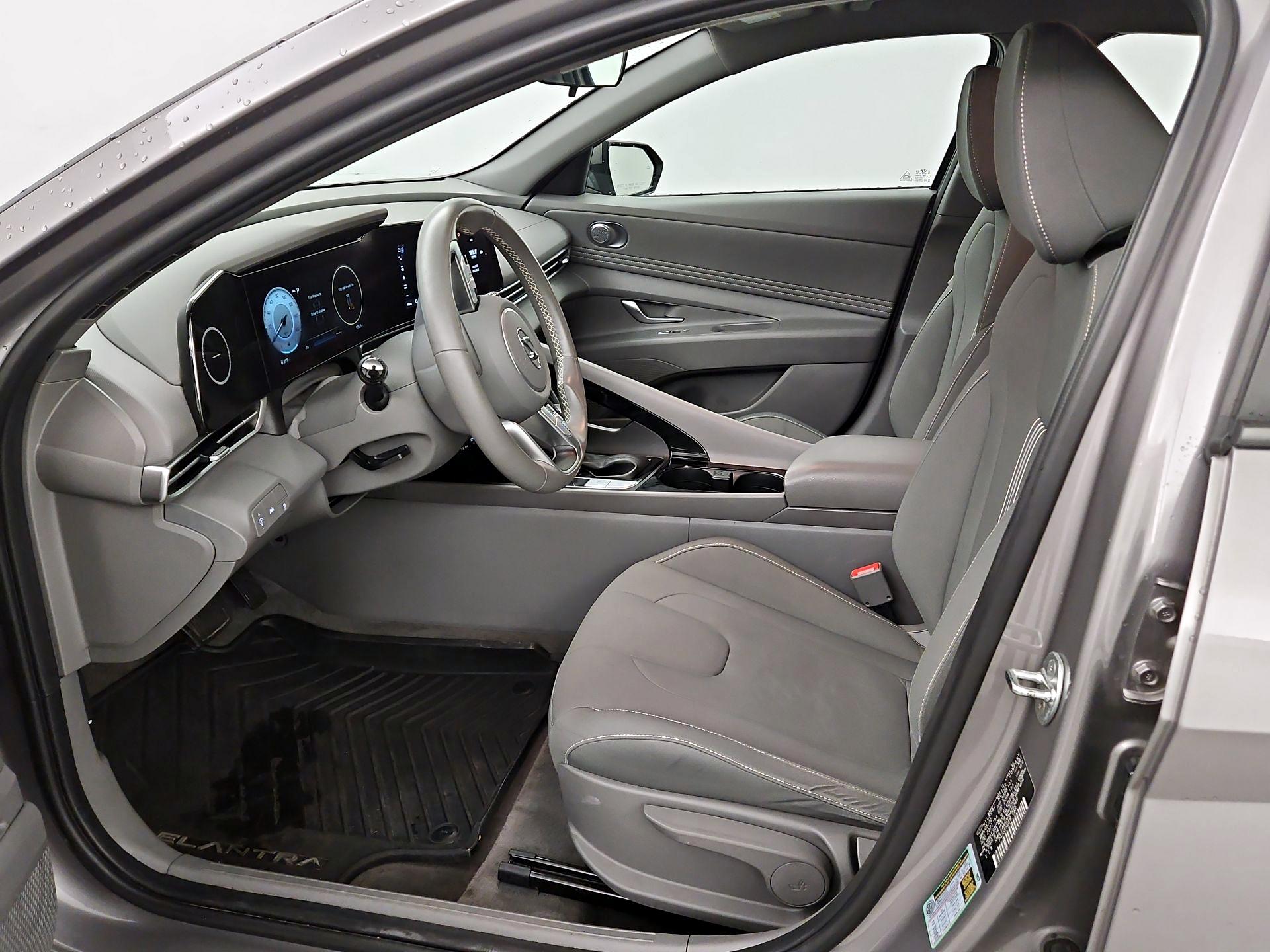 Thumbnail: 2023 Hyundai Elantra - 11