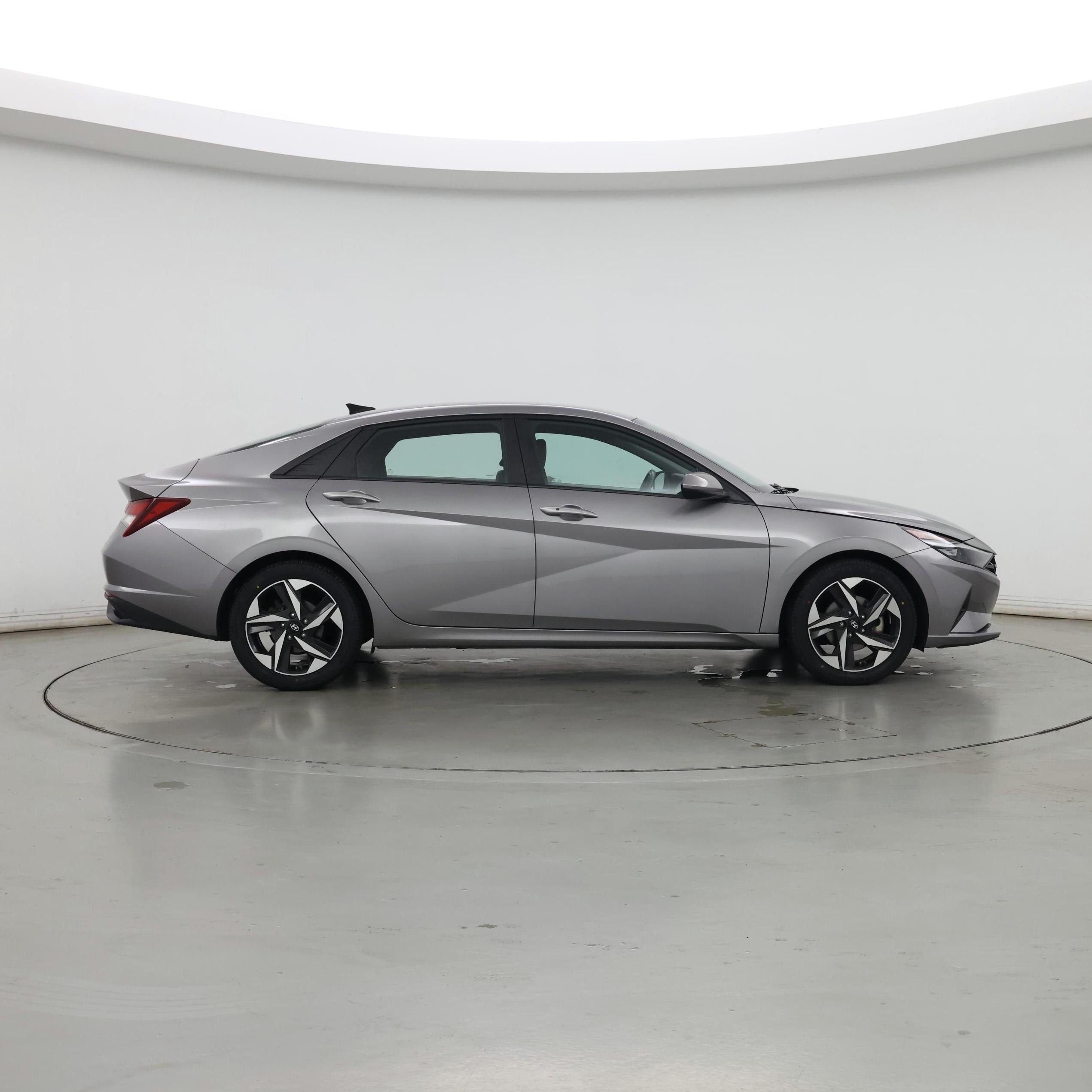 Thumbnail: 2023 Hyundai Elantra - 7