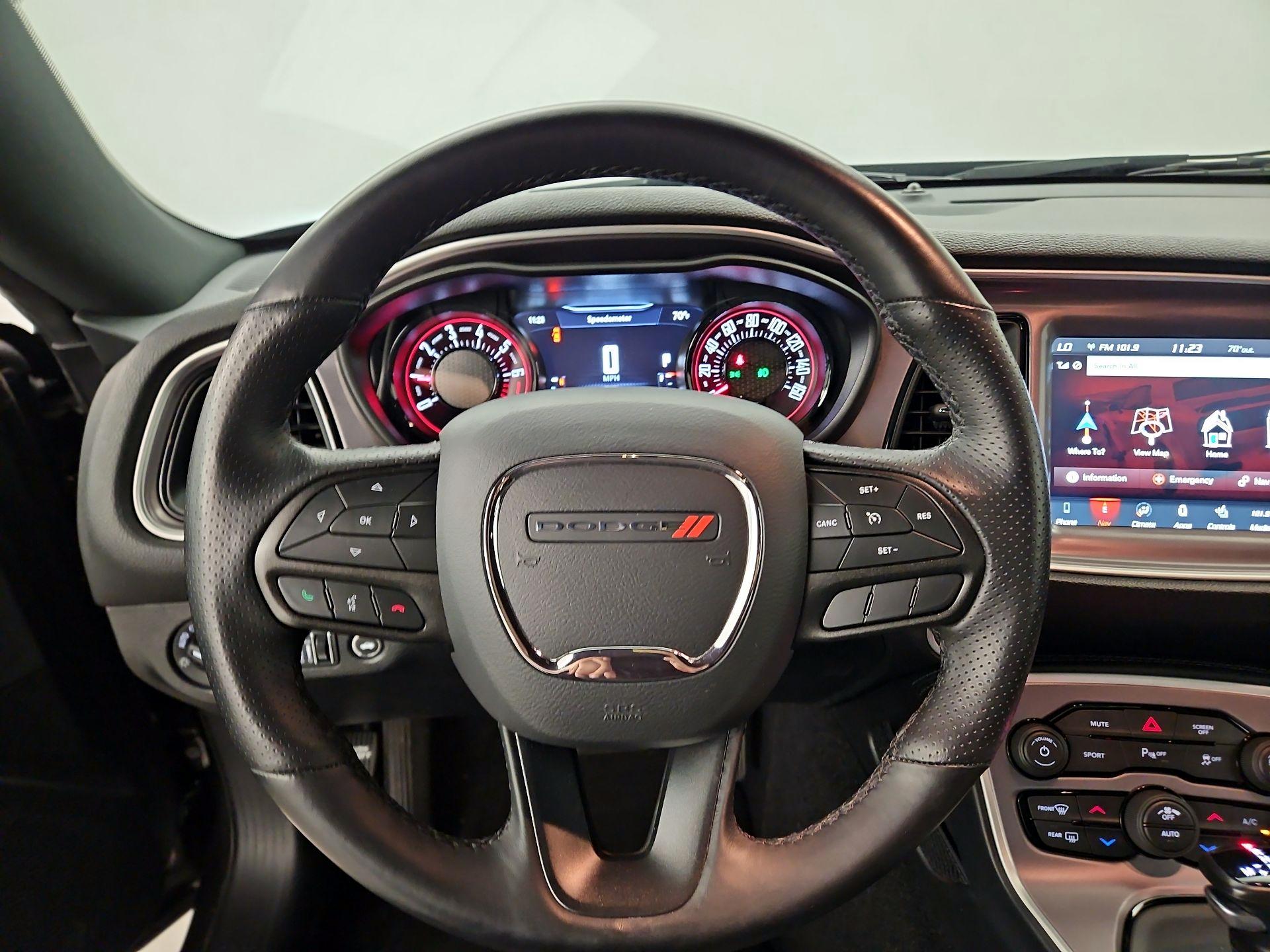 Thumbnail: 2022 Dodge Challenger - 10