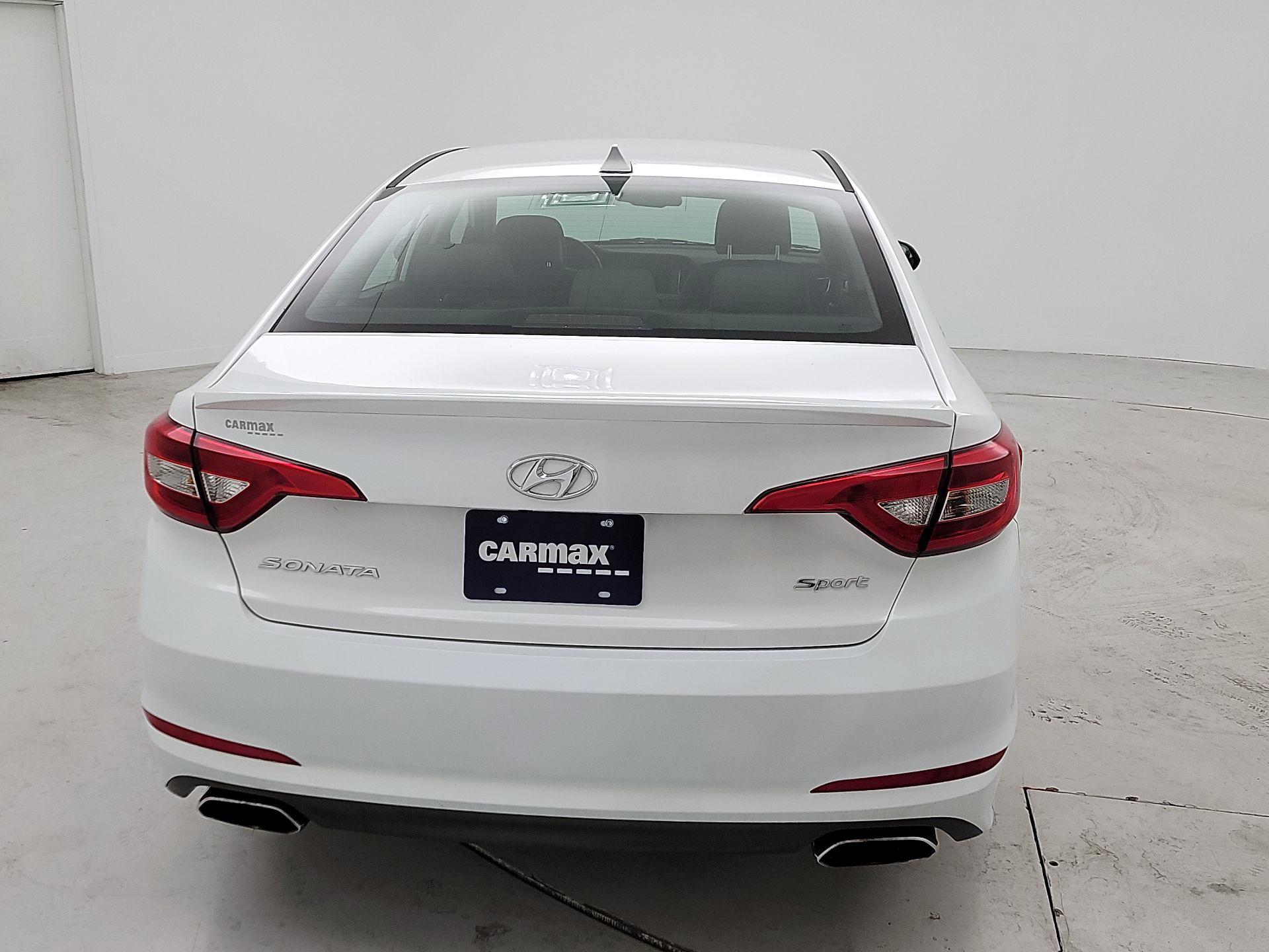 Thumbnail: 2017 Hyundai Sonata - 6