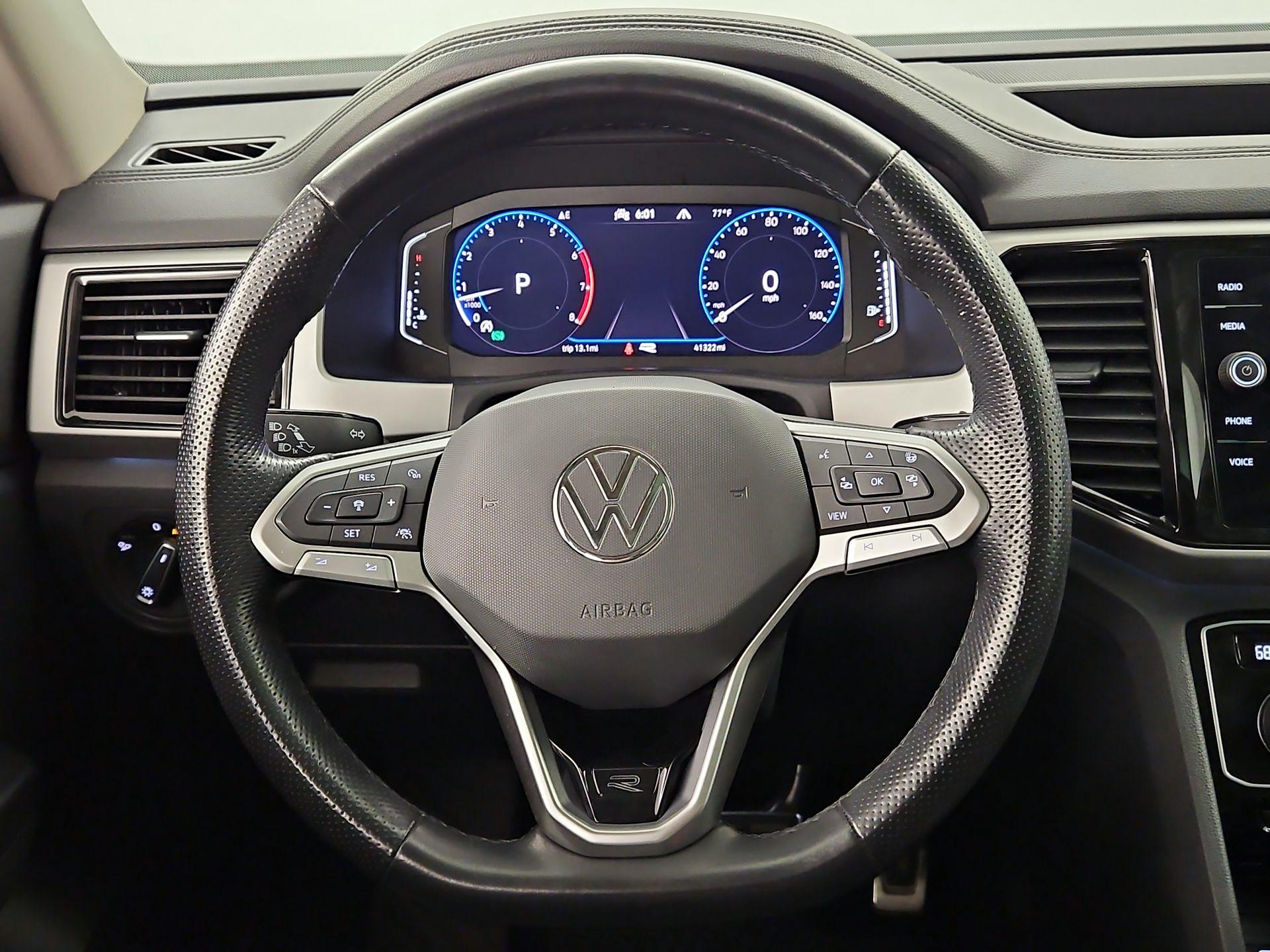 Thumbnail: 2021 Volkswagen Atlas - 10