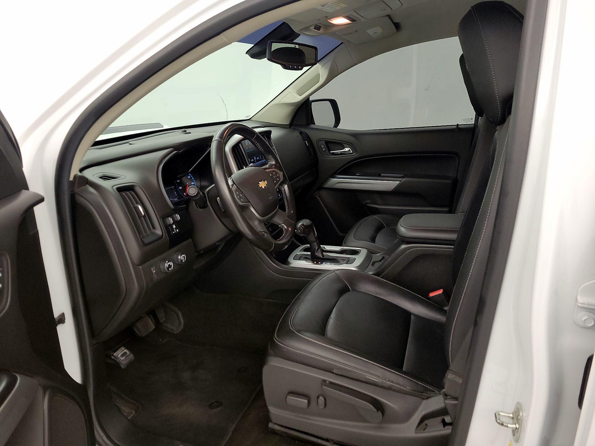 Thumbnail: 2018 Chevrolet Colorado - 11