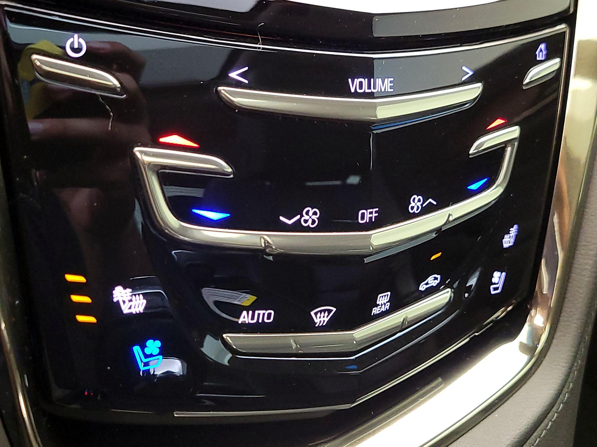 Thumbnail: 2018 Cadillac CTS - 17