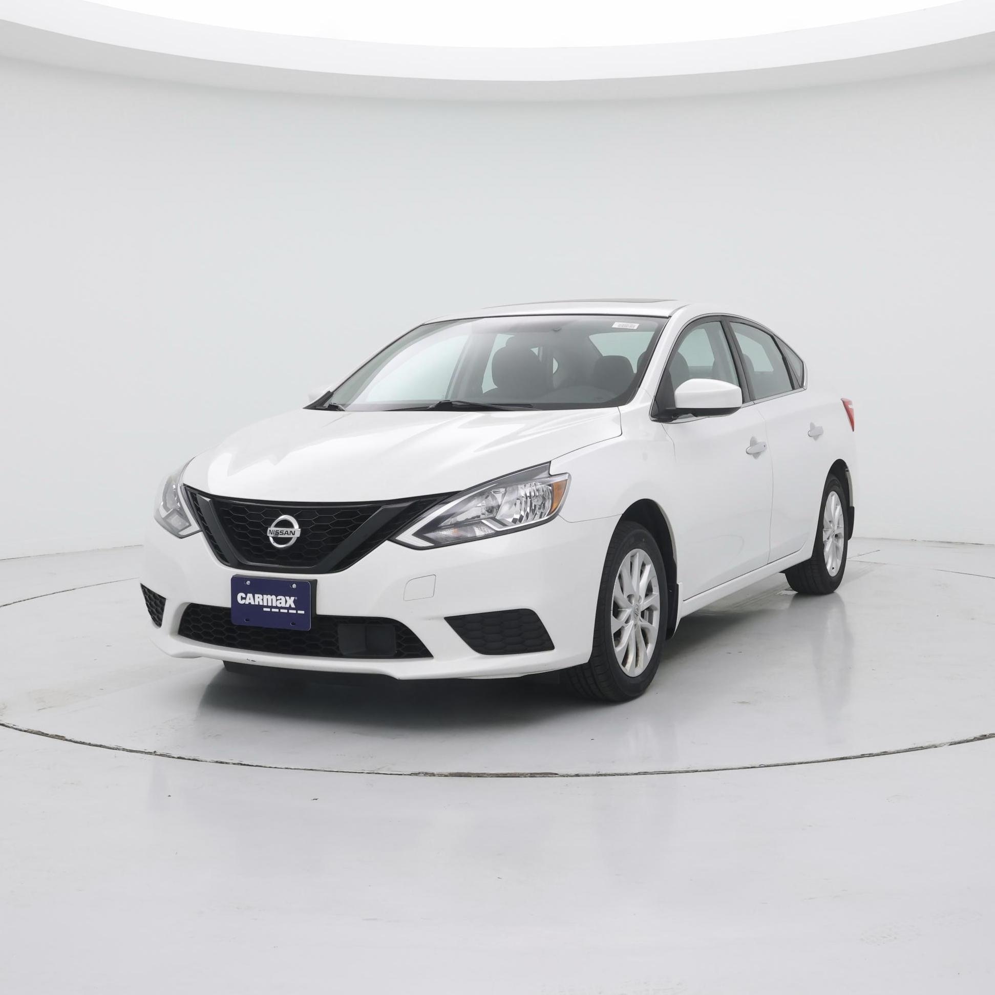 Thumbnail: 2017 Nissan Sentra - 4