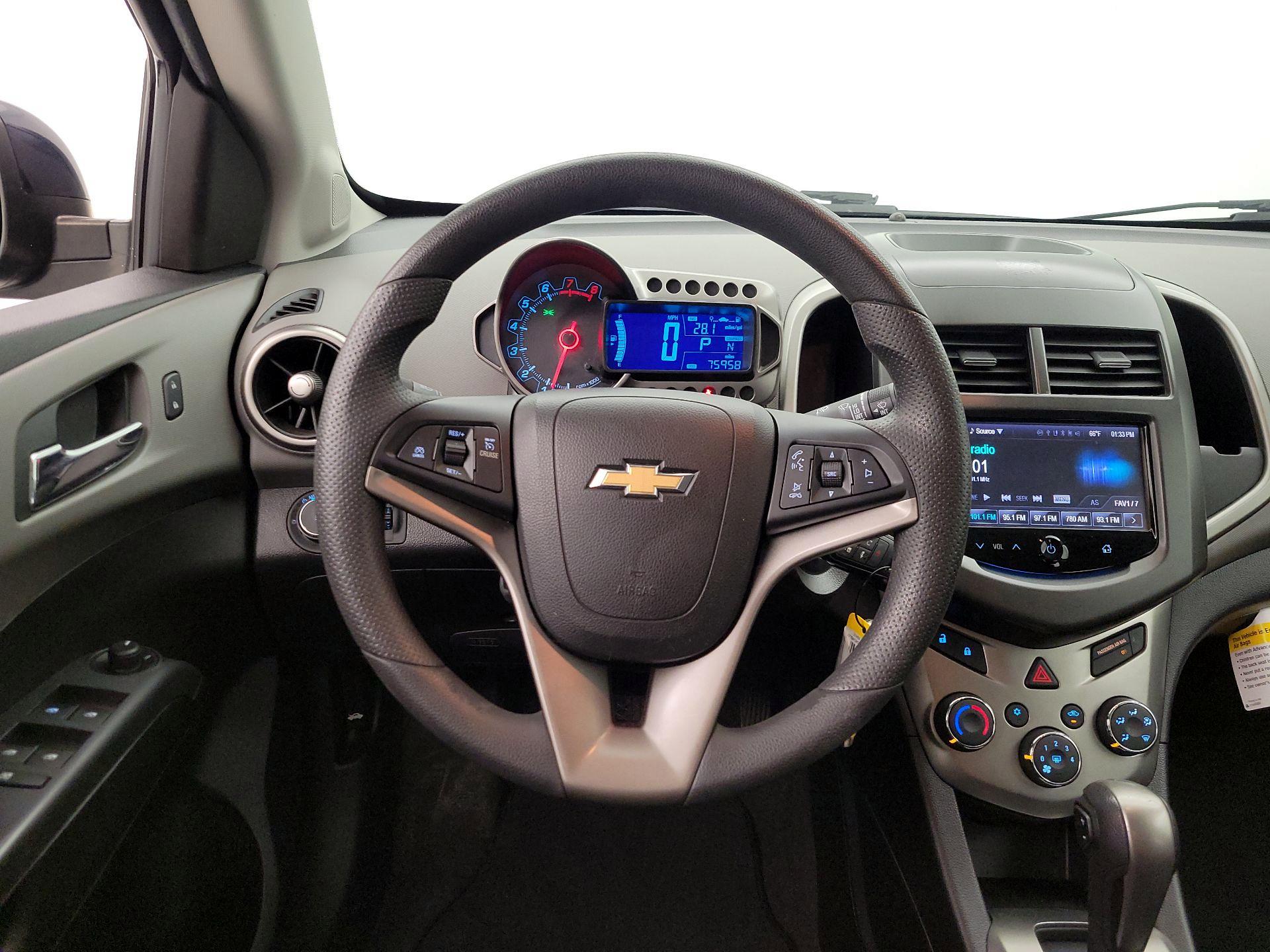 Thumbnail: 2016 Chevrolet Sonic - 10