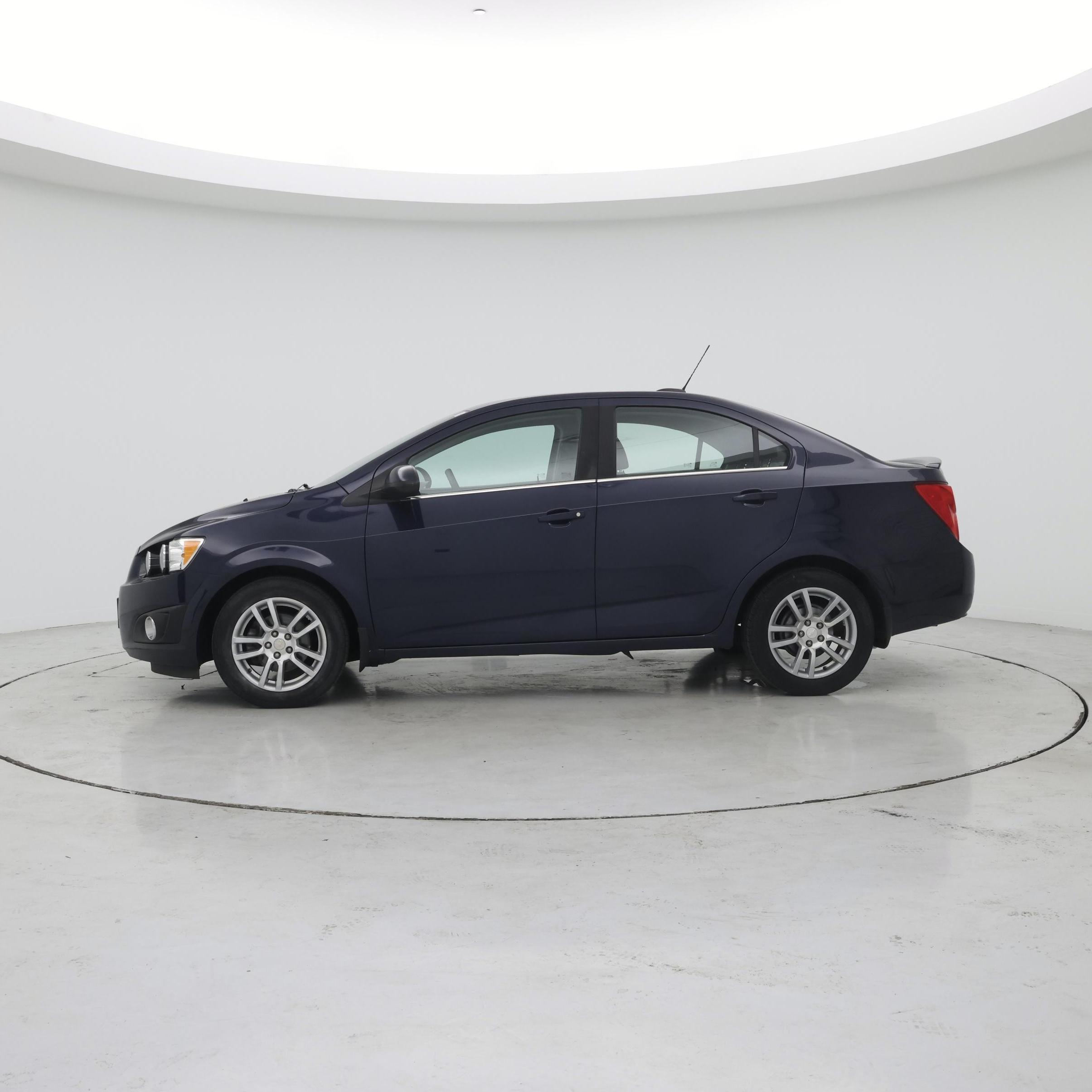 Thumbnail: 2016 Chevrolet Sonic - 3