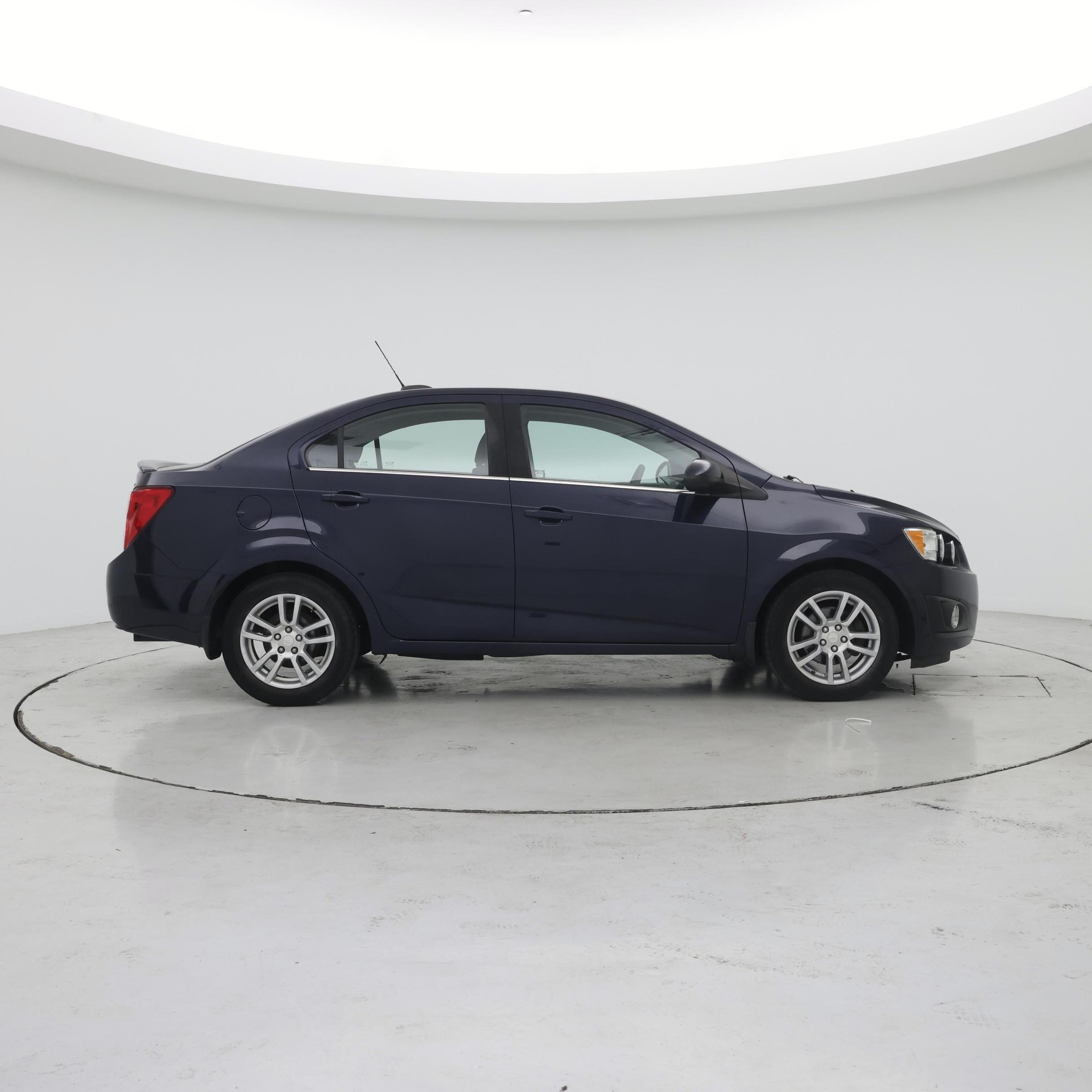 Thumbnail: 2016 Chevrolet Sonic - 7