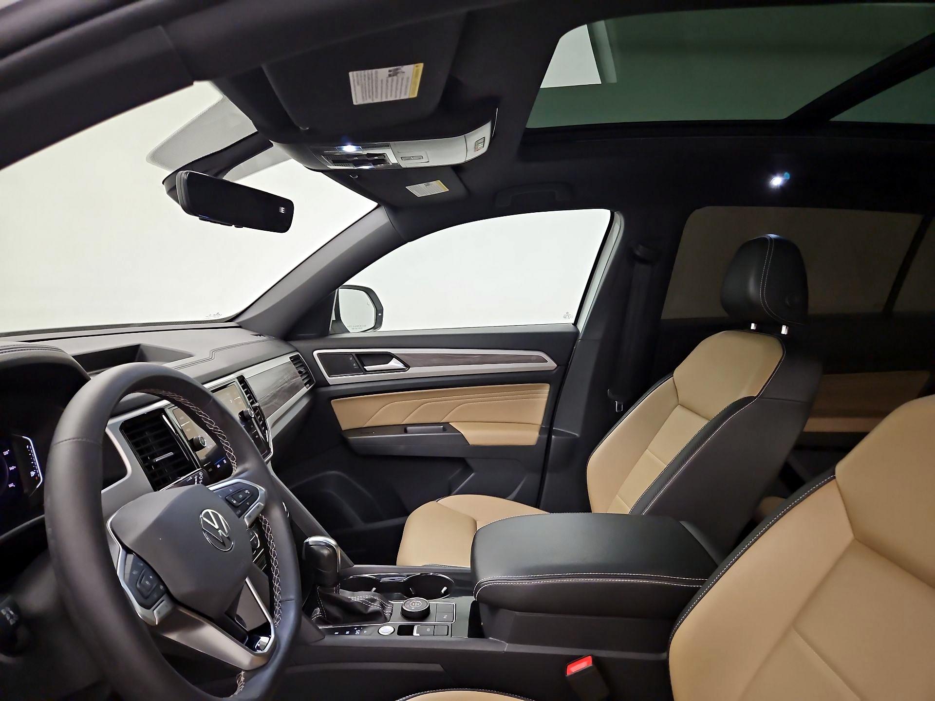 Thumbnail: 2022 Volkswagen Atlas - 19