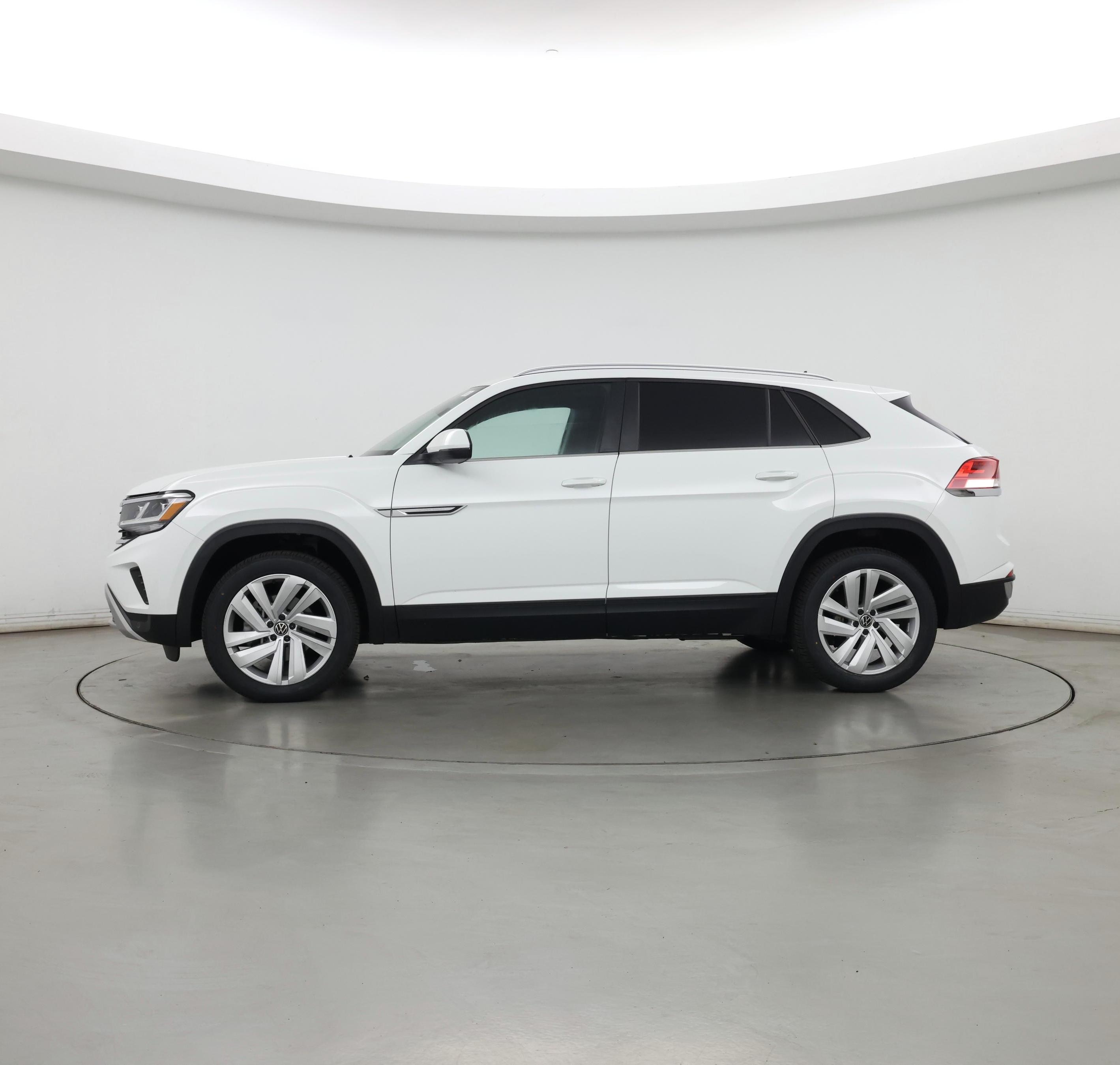 Thumbnail: 2022 Volkswagen Atlas - 3