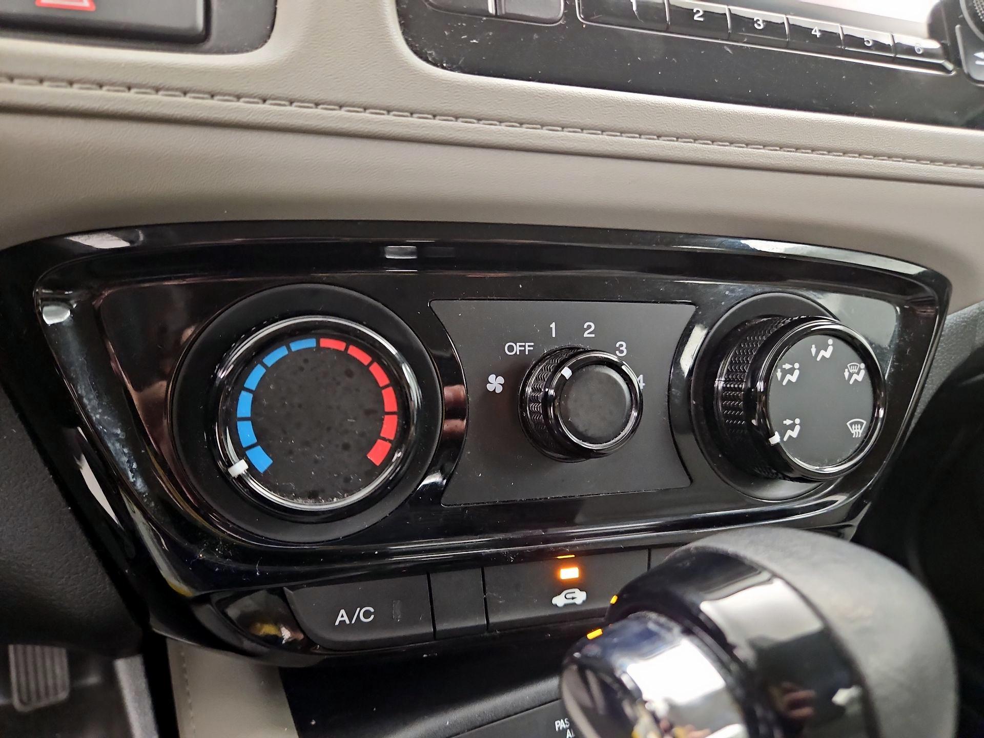 Thumbnail: 2020 Honda HR-V - 16