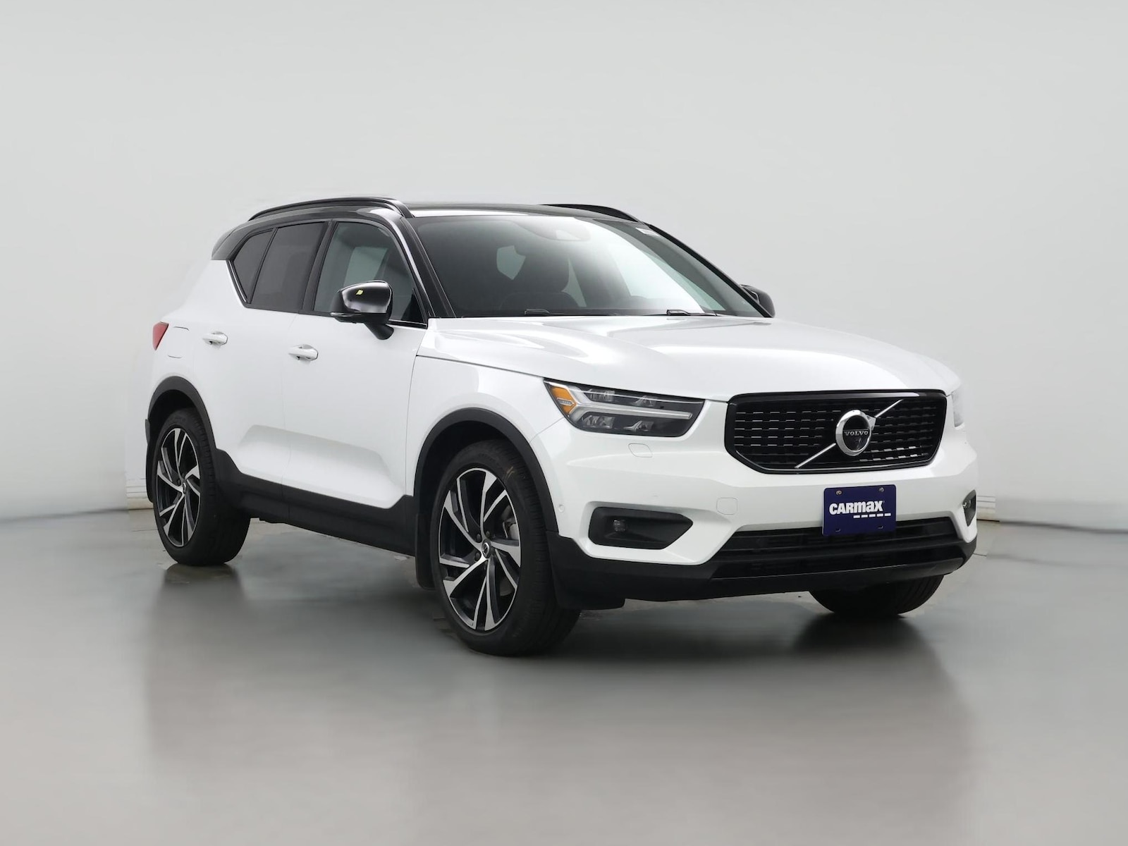 2022 Volvo XC40