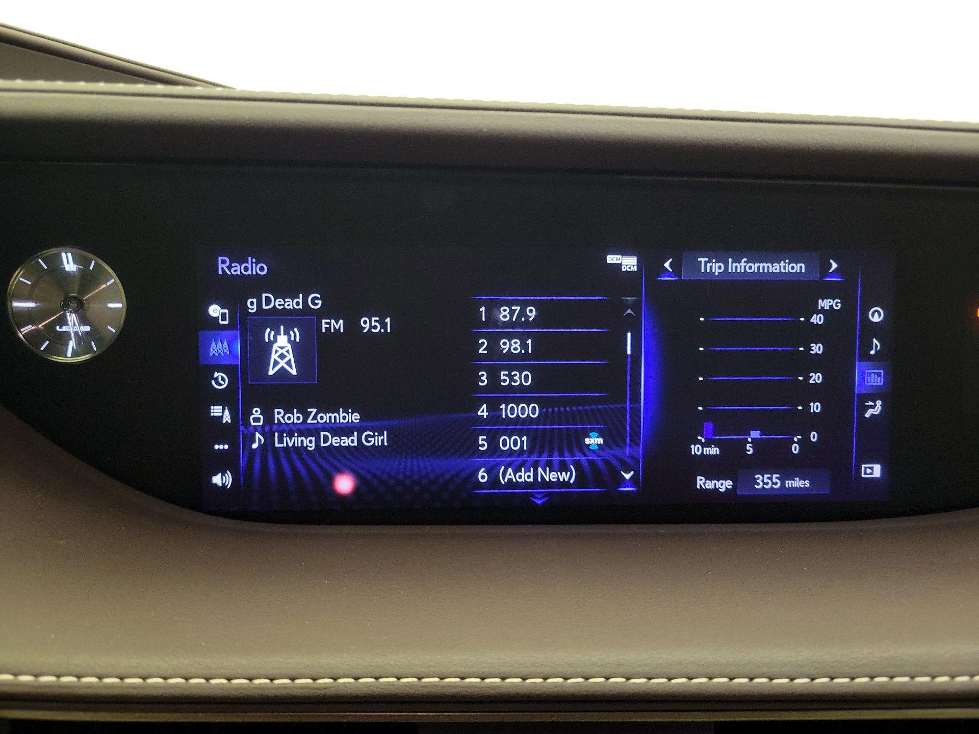 Thumbnail: 2018 Lexus LS - 16