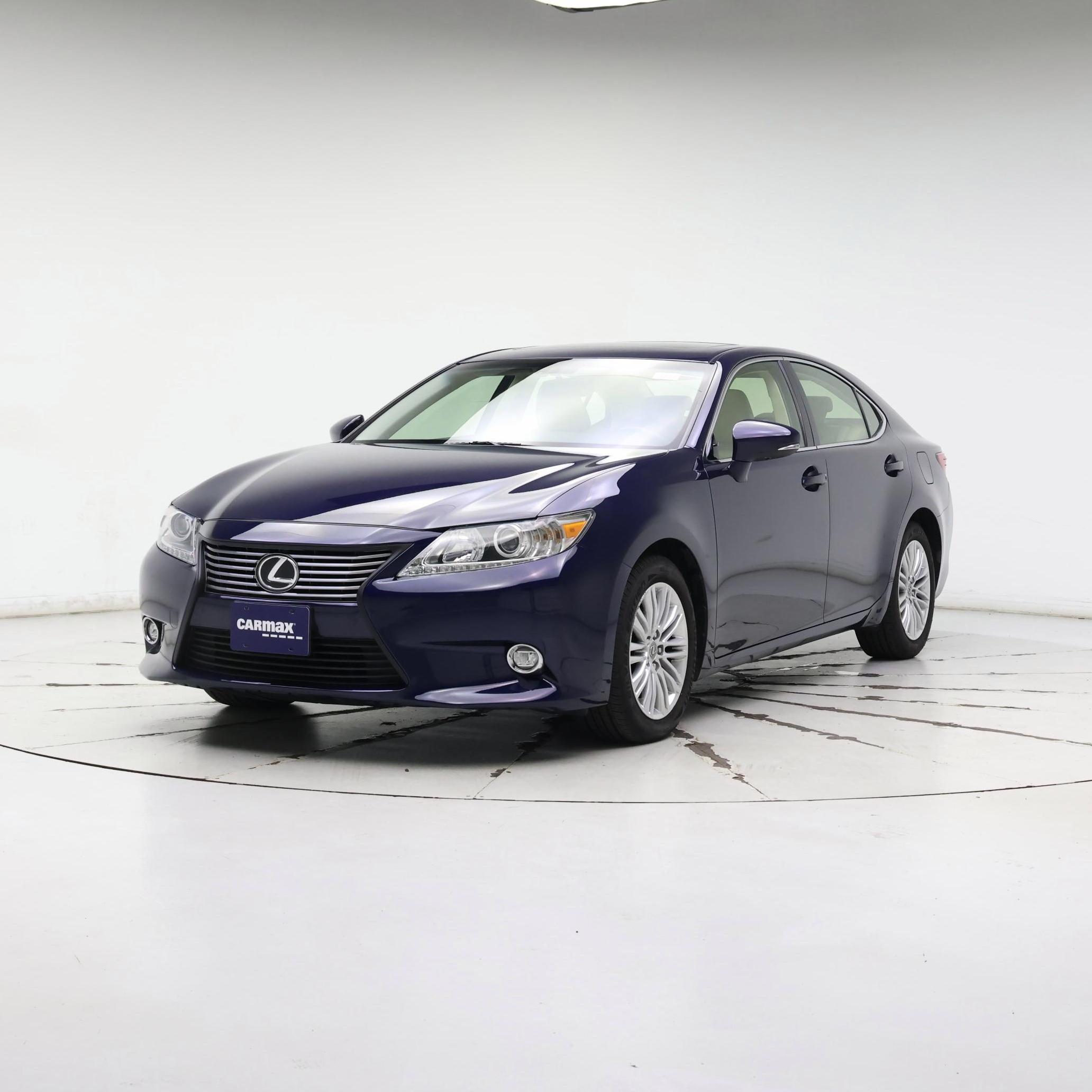 Thumbnail: 2015 Lexus ES - 4