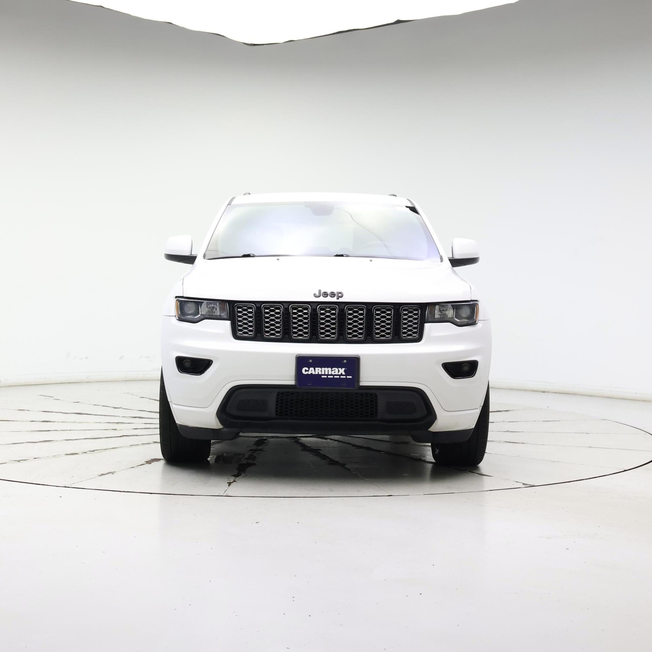 Thumbnail: 2018 Jeep Grand Cherokee - 5