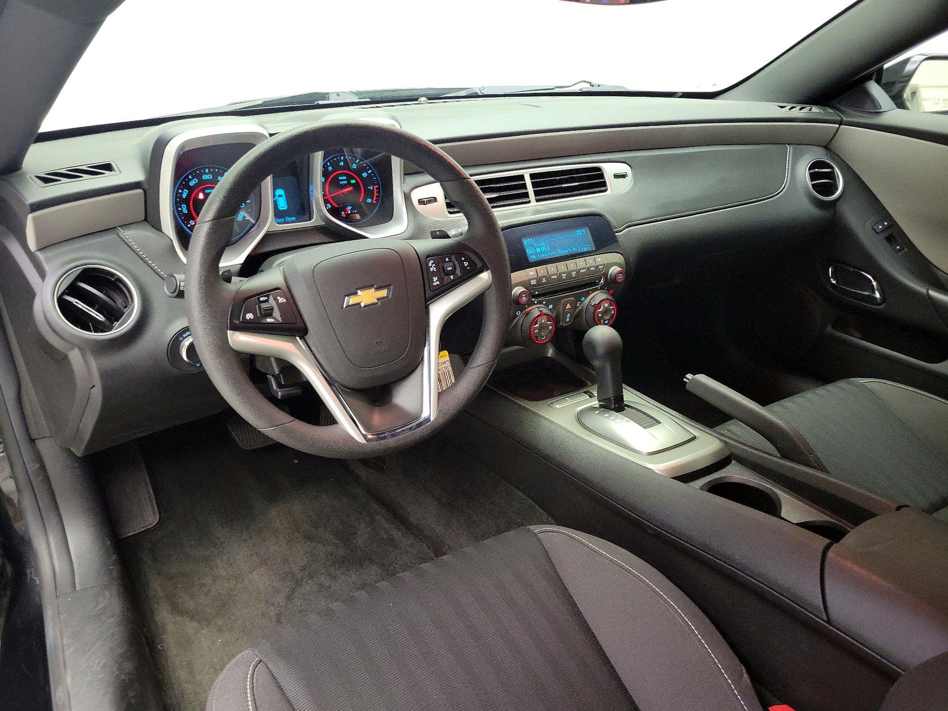 Thumbnail: 2014 Chevrolet Camaro - 9