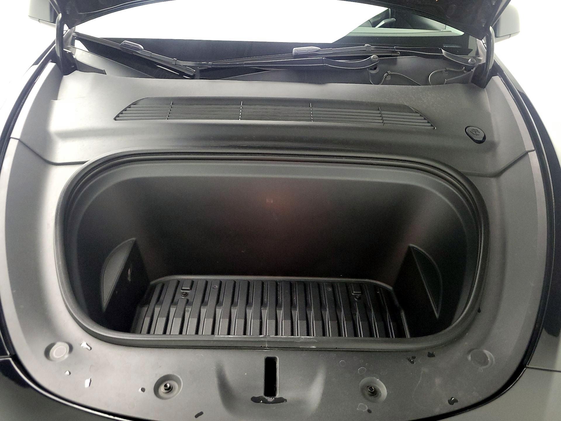 Thumbnail: 2021 Tesla Model Y - 20