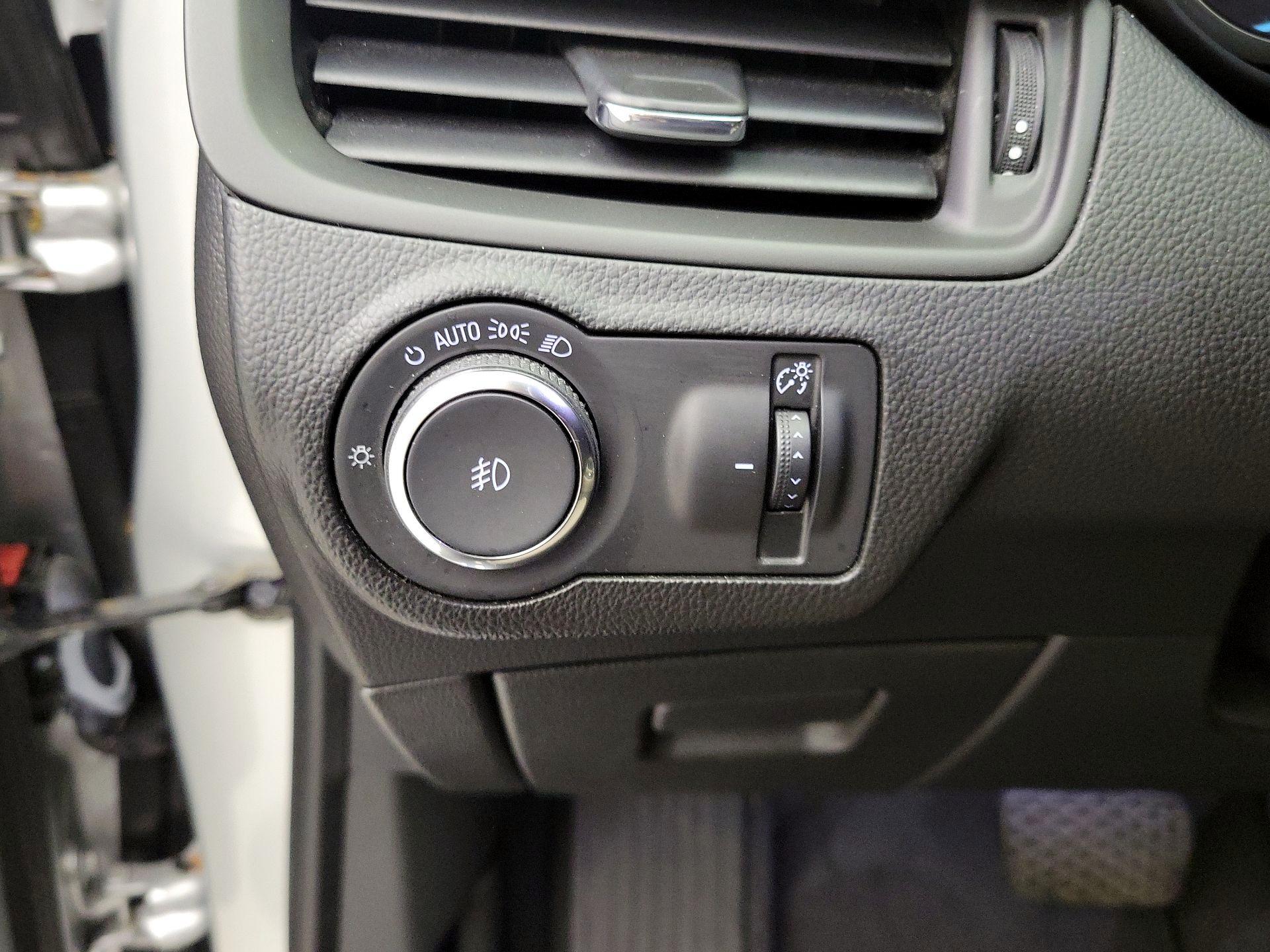 Thumbnail: 2017 Buick Envision - 13