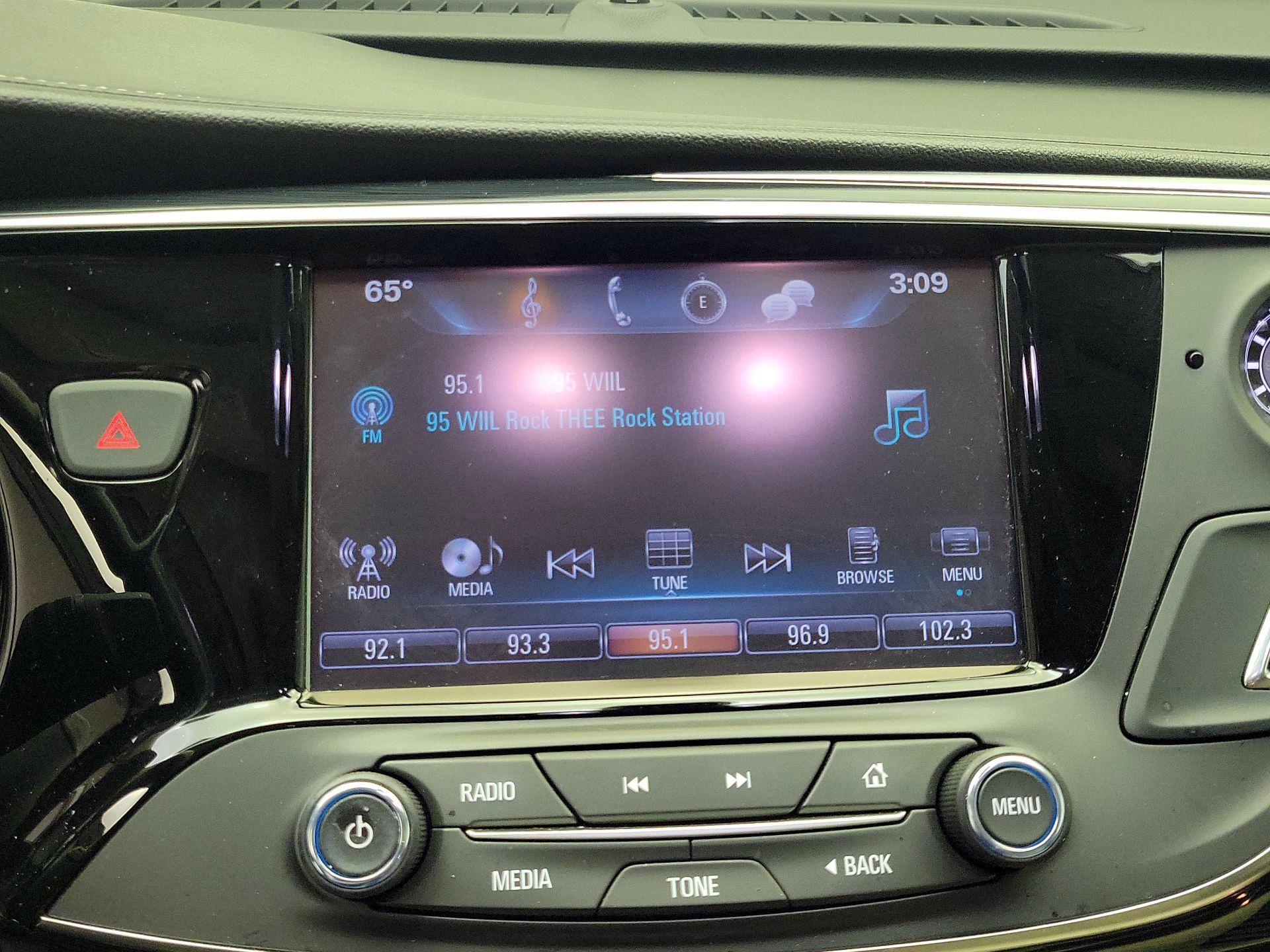 Thumbnail: 2017 Buick Envision - 16