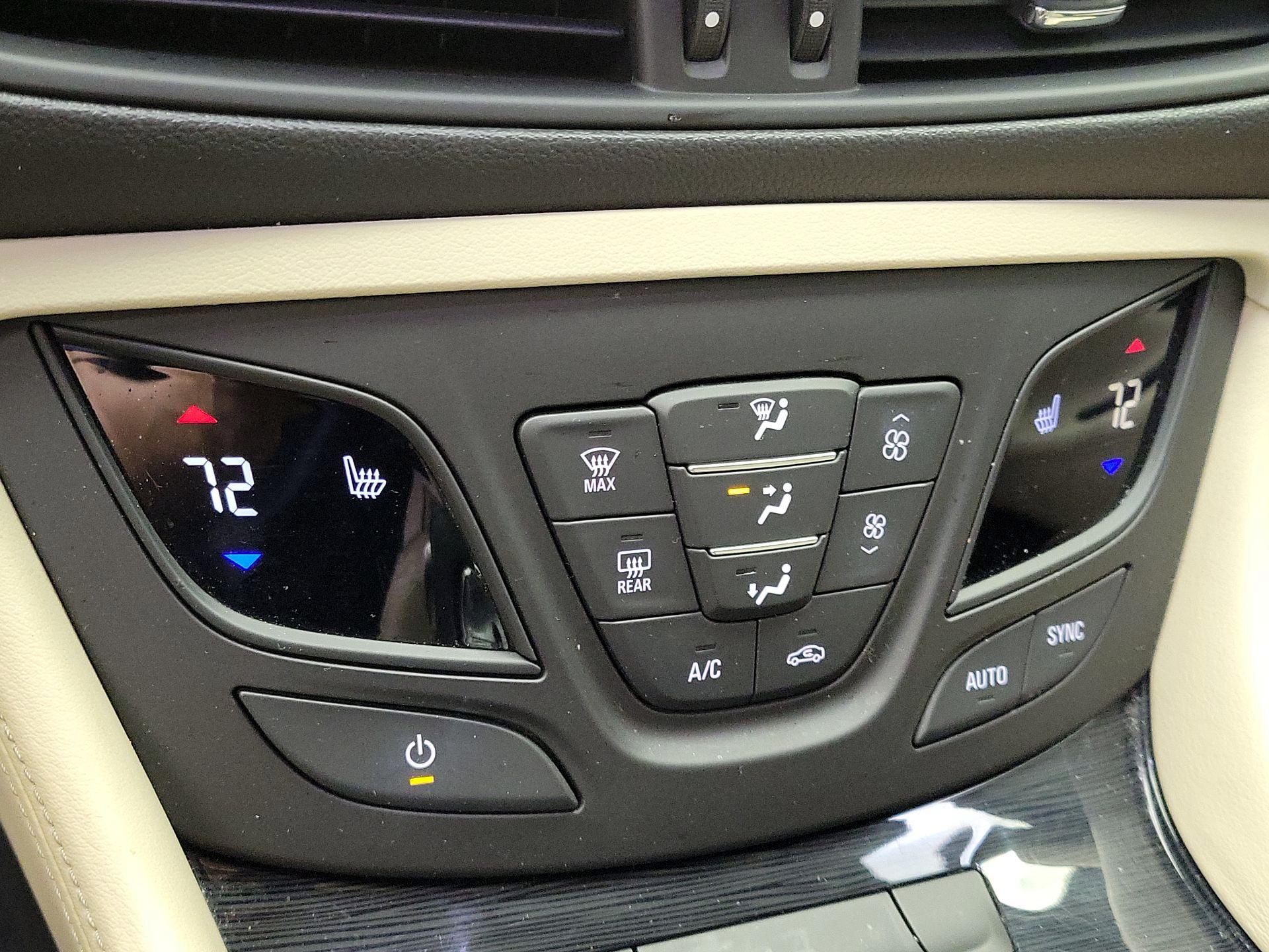 Thumbnail: 2017 Buick Envision - 17