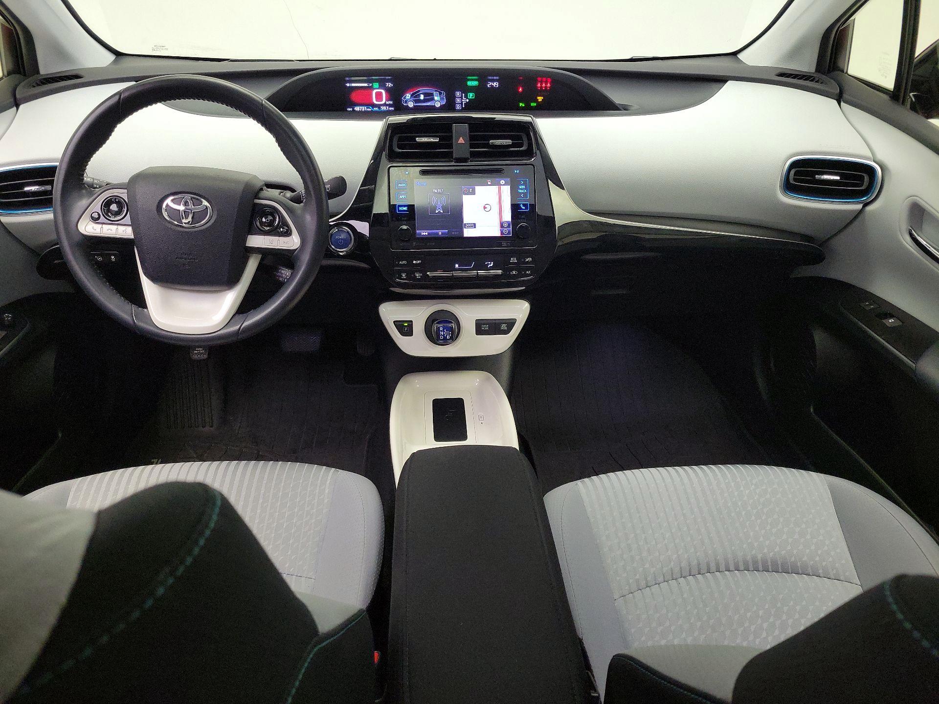 Thumbnail: 2018 Toyota Prius - 9