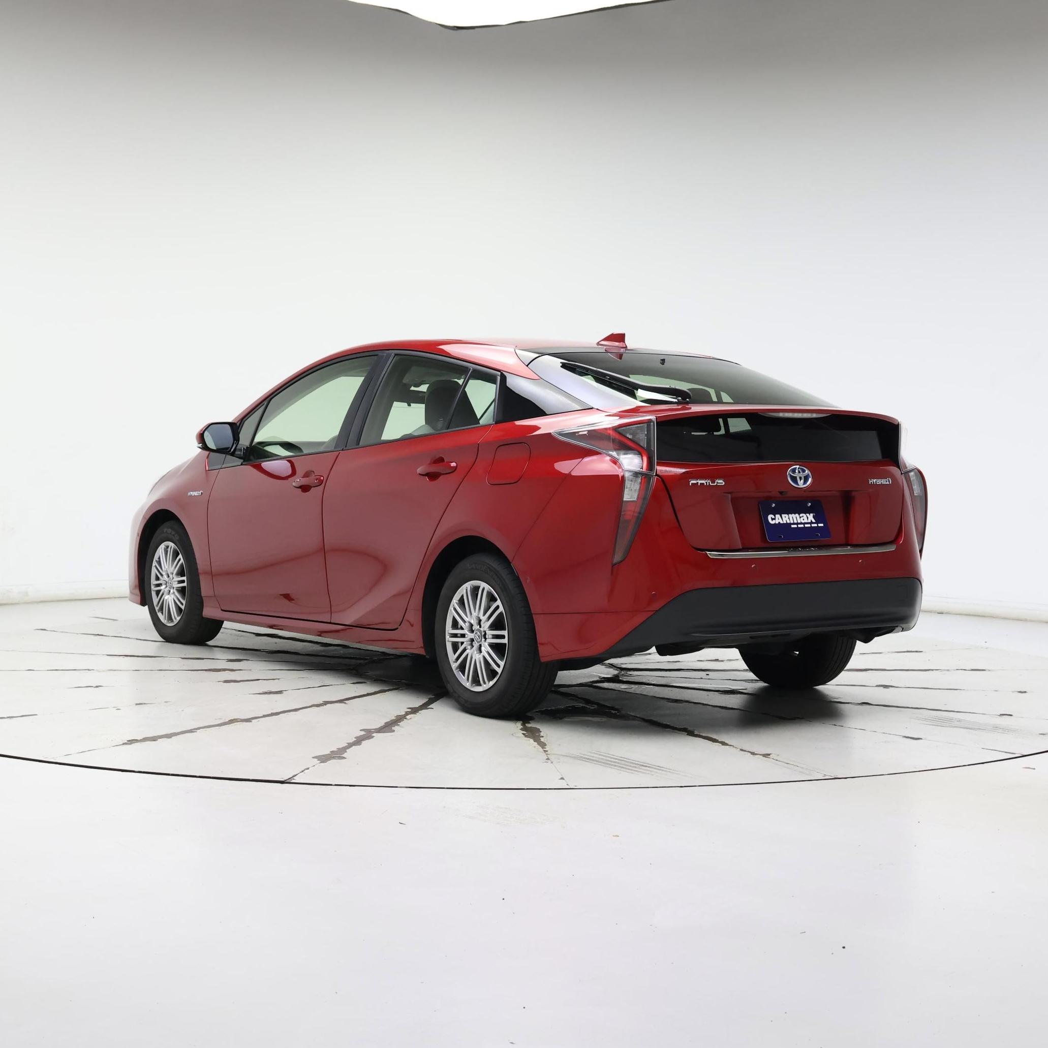 Thumbnail: 2018 Toyota Prius - 2