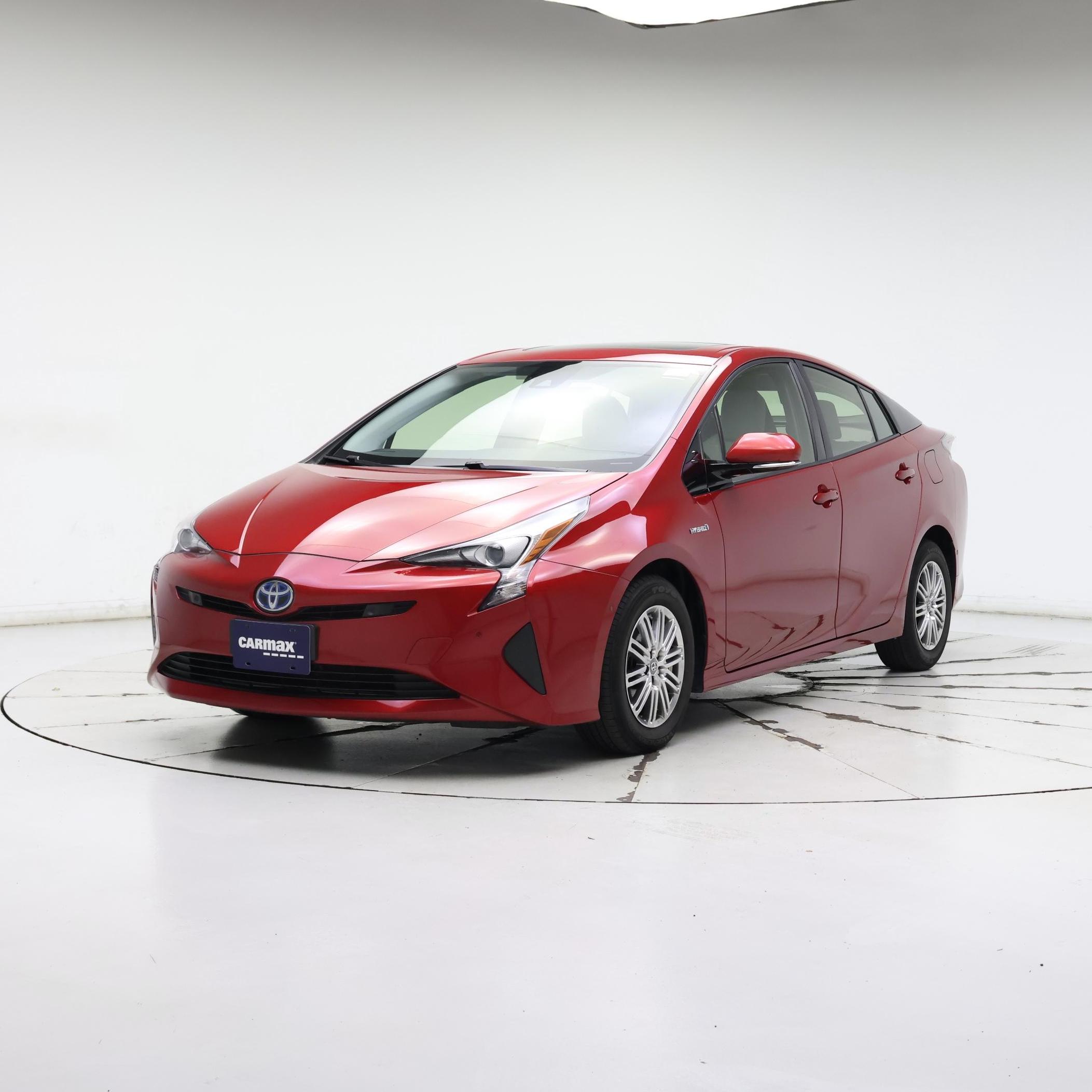 Thumbnail: 2018 Toyota Prius - 4