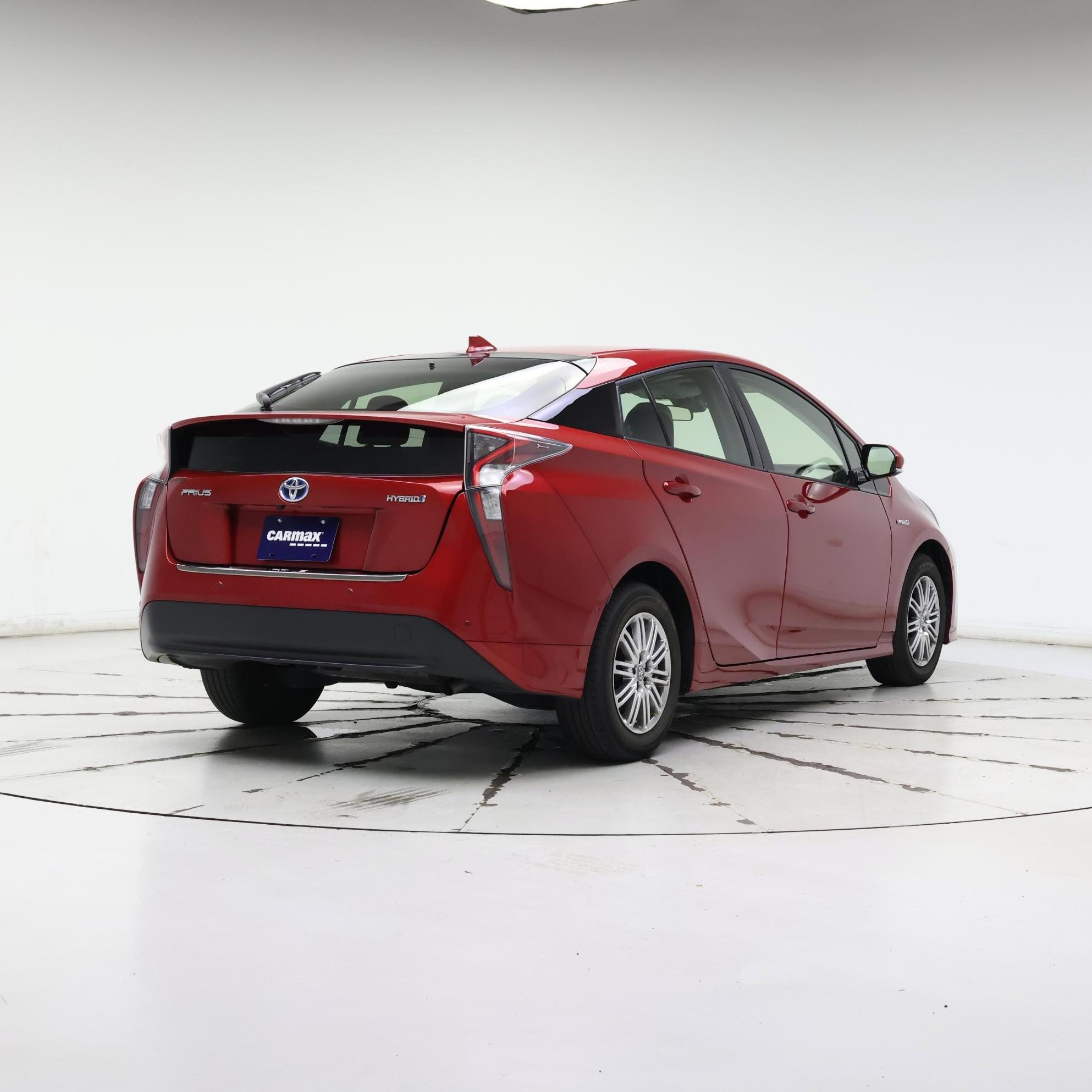 Thumbnail: 2018 Toyota Prius - 8
