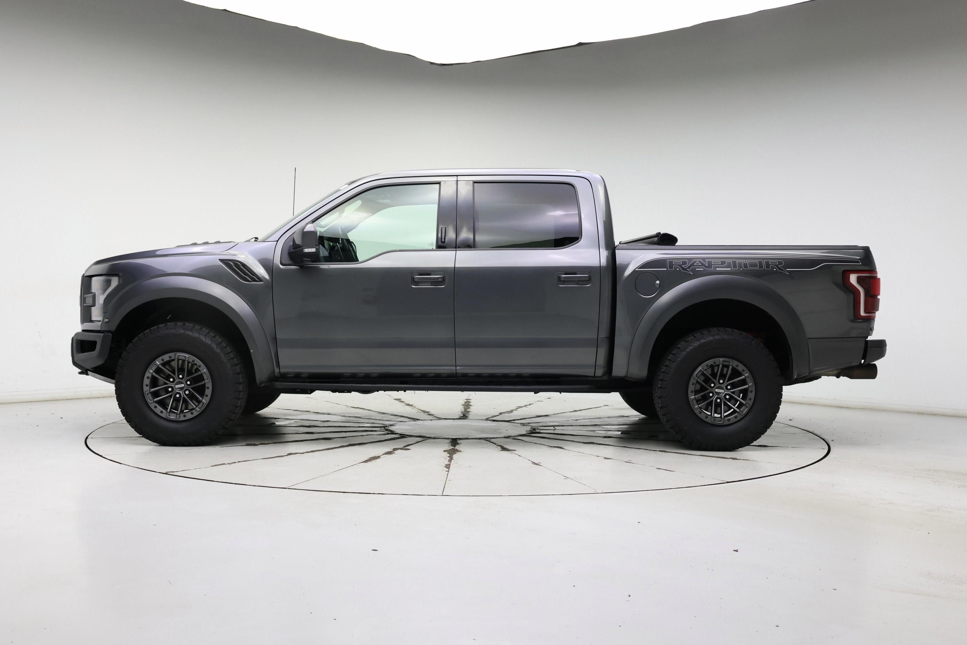 Thumbnail: 2019 Ford F-150 - 3