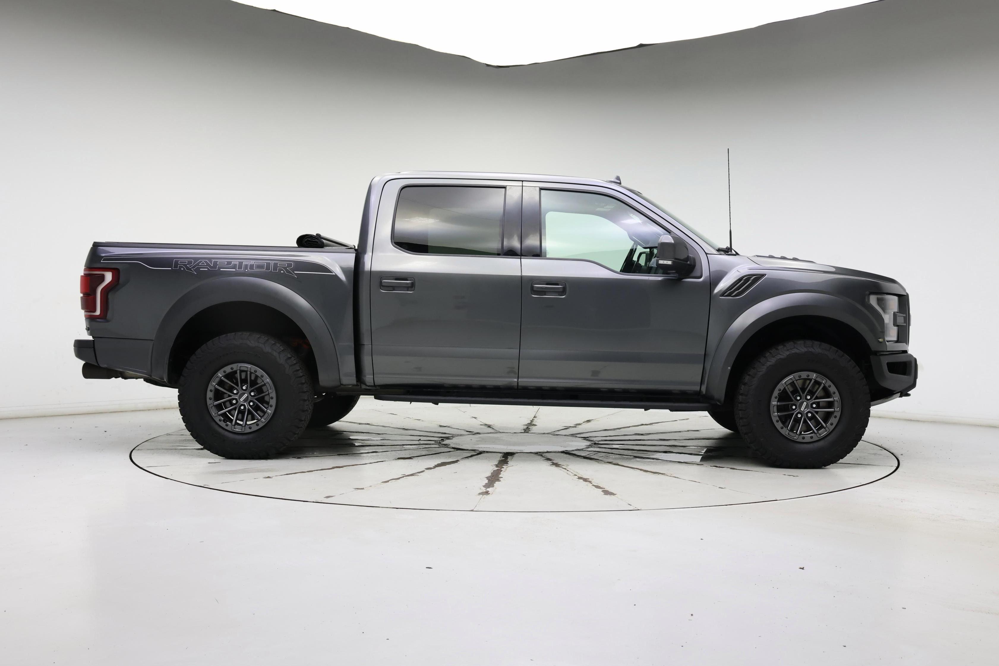 Thumbnail: 2019 Ford F-150 - 7