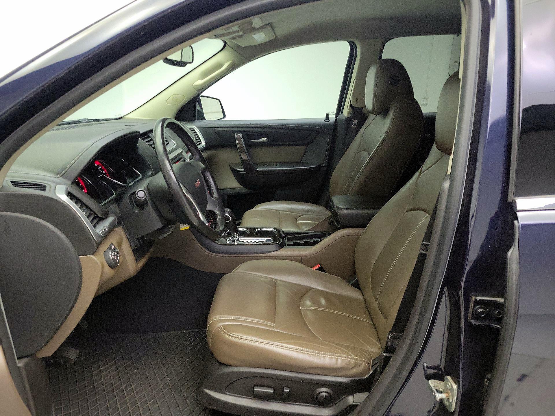 Thumbnail: 2016 GMC Acadia - 11