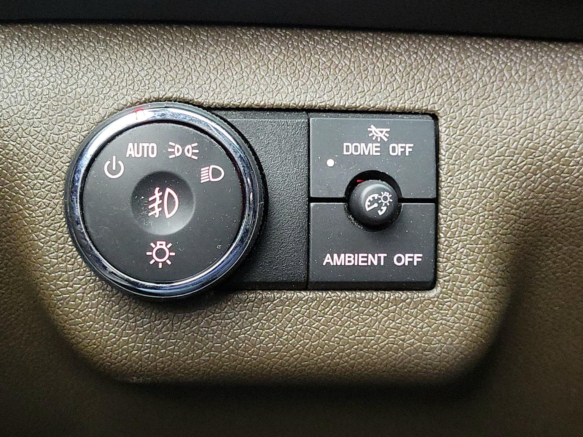 Thumbnail: 2016 GMC Acadia - 13