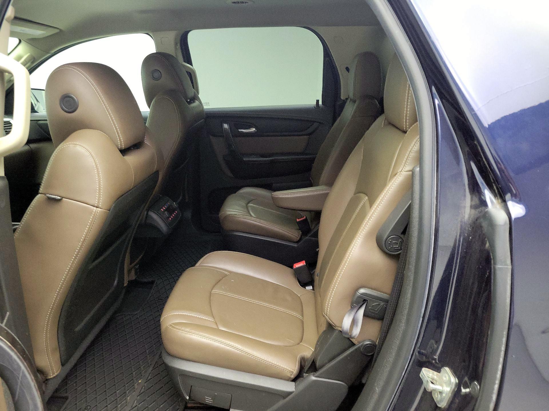 Thumbnail: 2016 GMC Acadia - 20