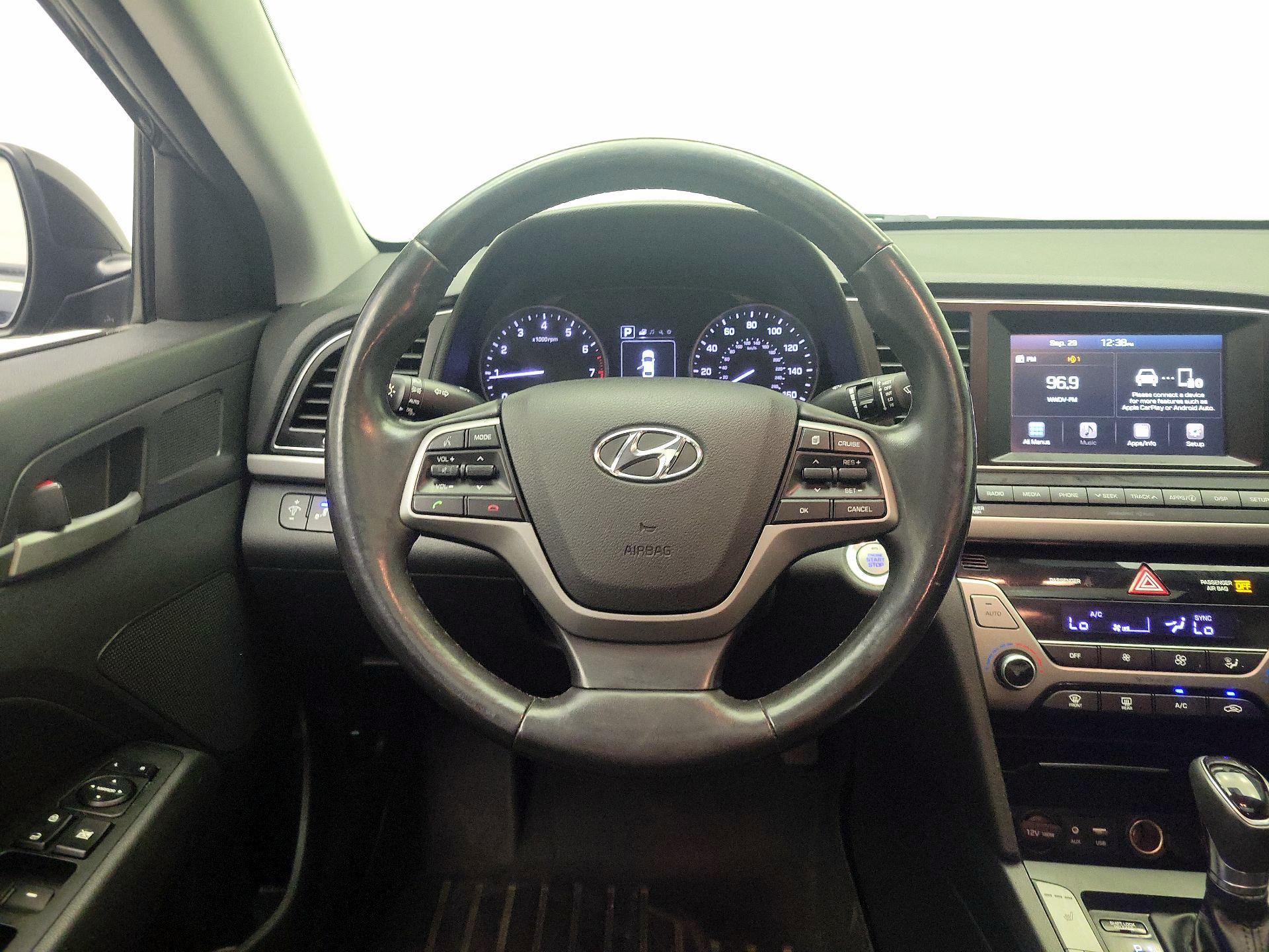 Thumbnail: 2017 Hyundai Elantra - 10