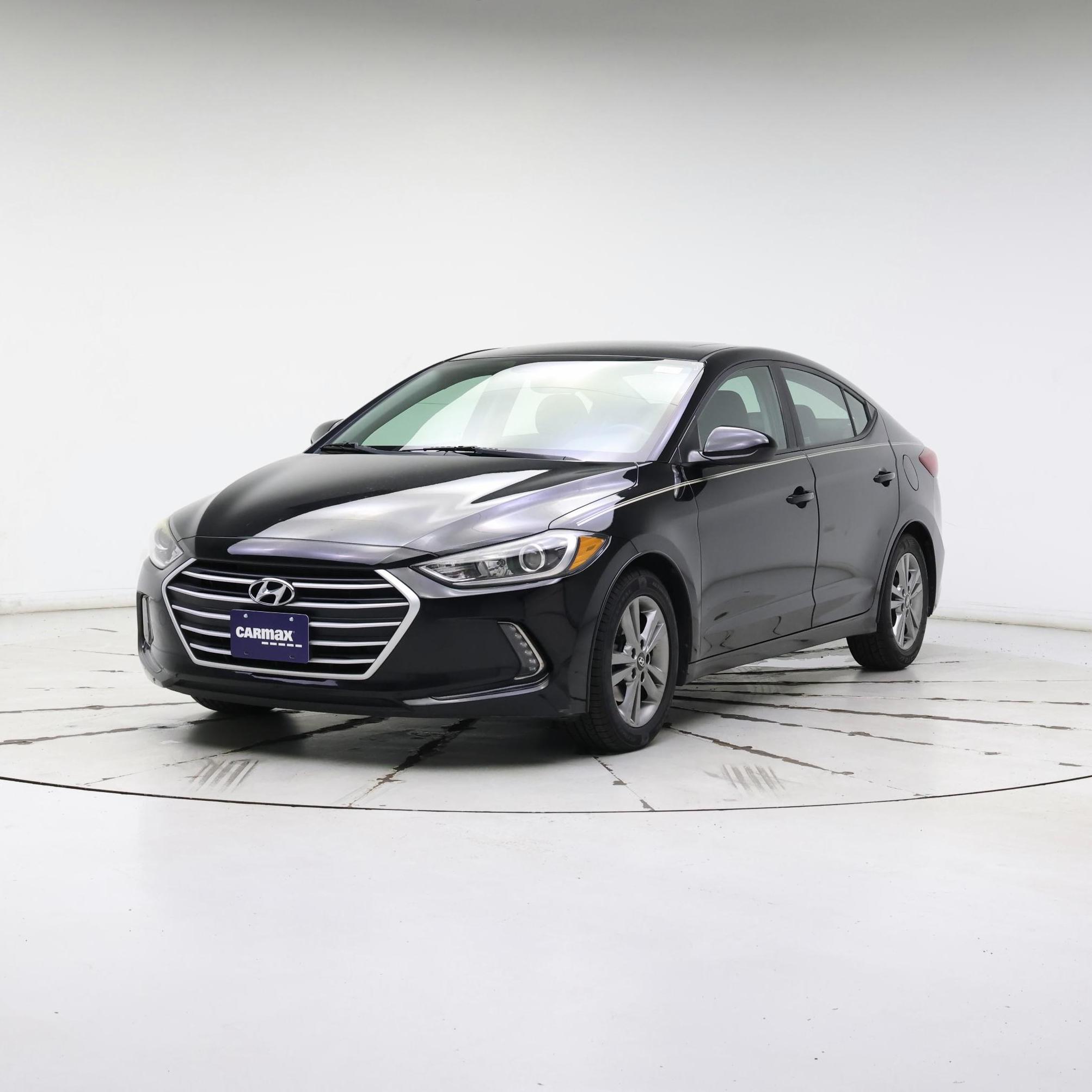 Thumbnail: 2017 Hyundai Elantra - 4