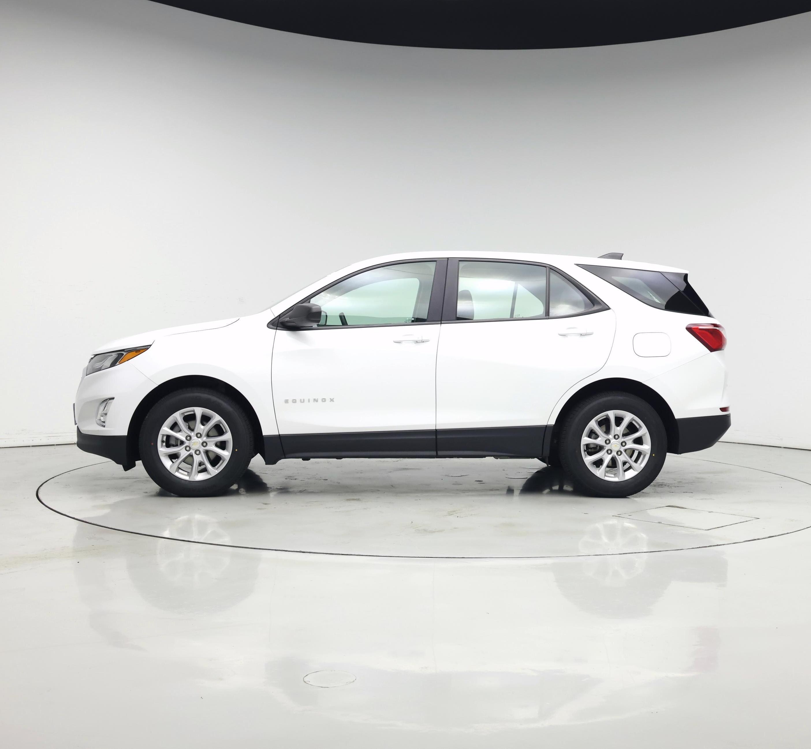 Thumbnail: 2021 Chevrolet Equinox - 3