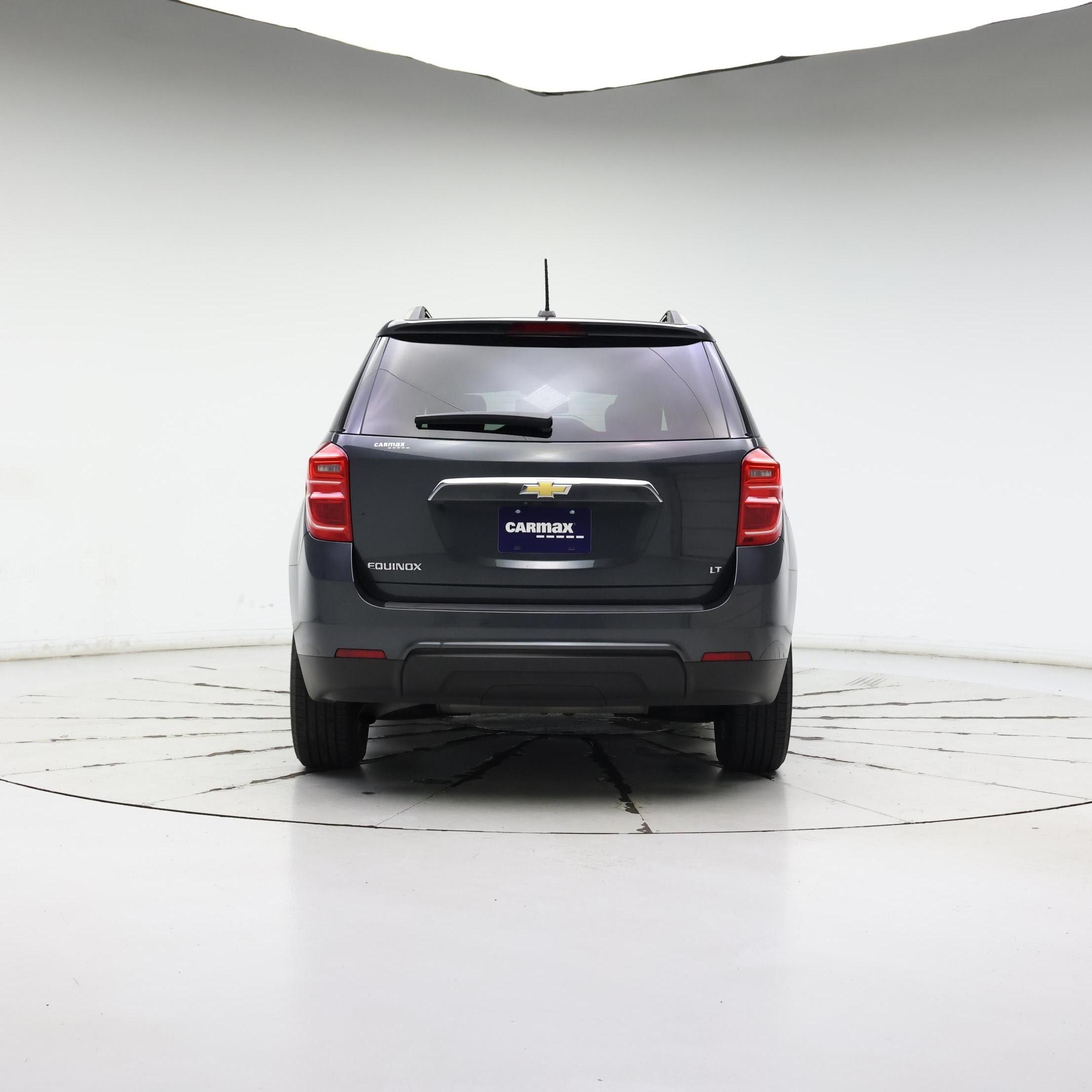 Thumbnail: 2017 Chevrolet Equinox - 6