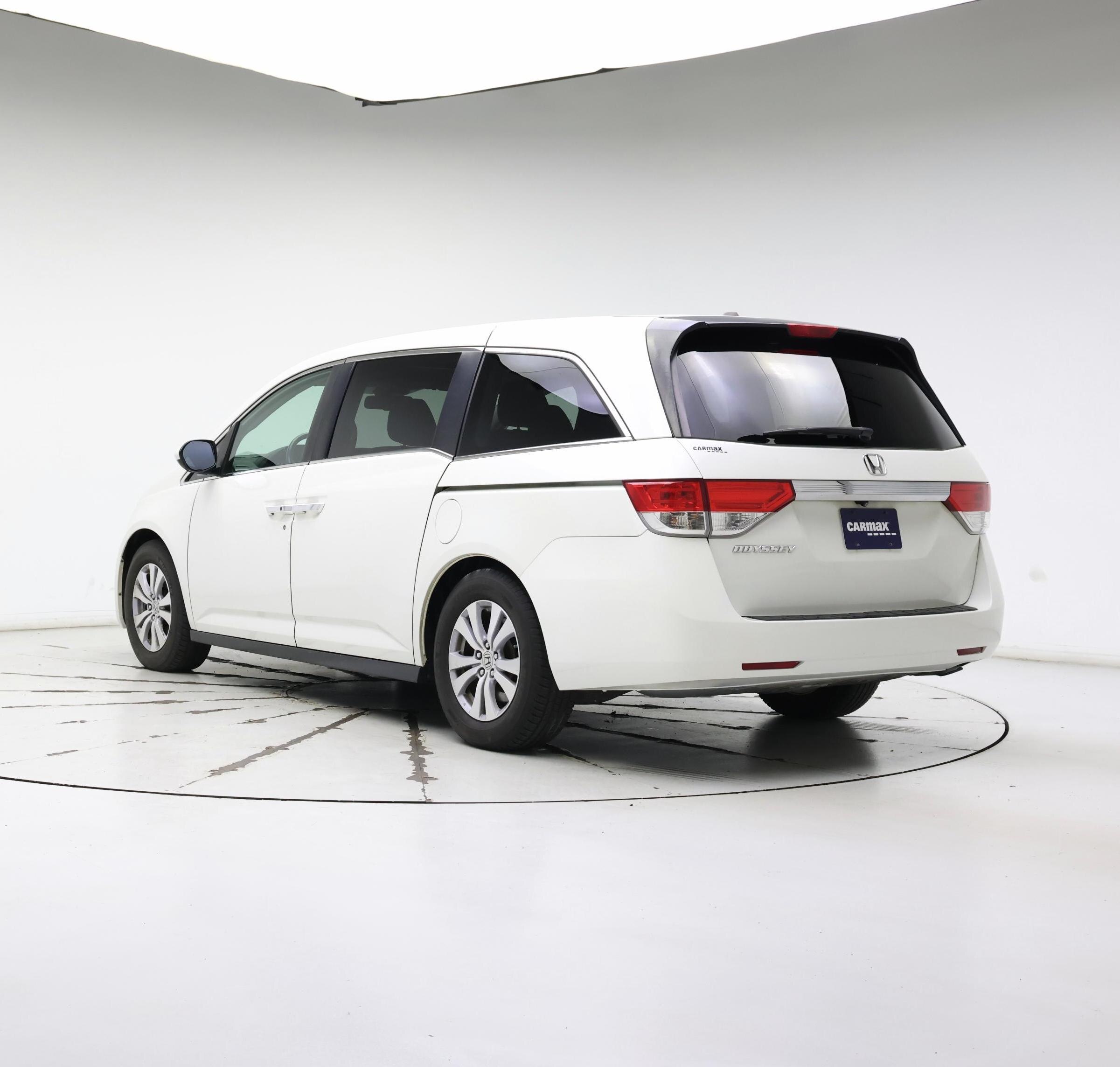 Thumbnail: 2015 Honda Odyssey - 2